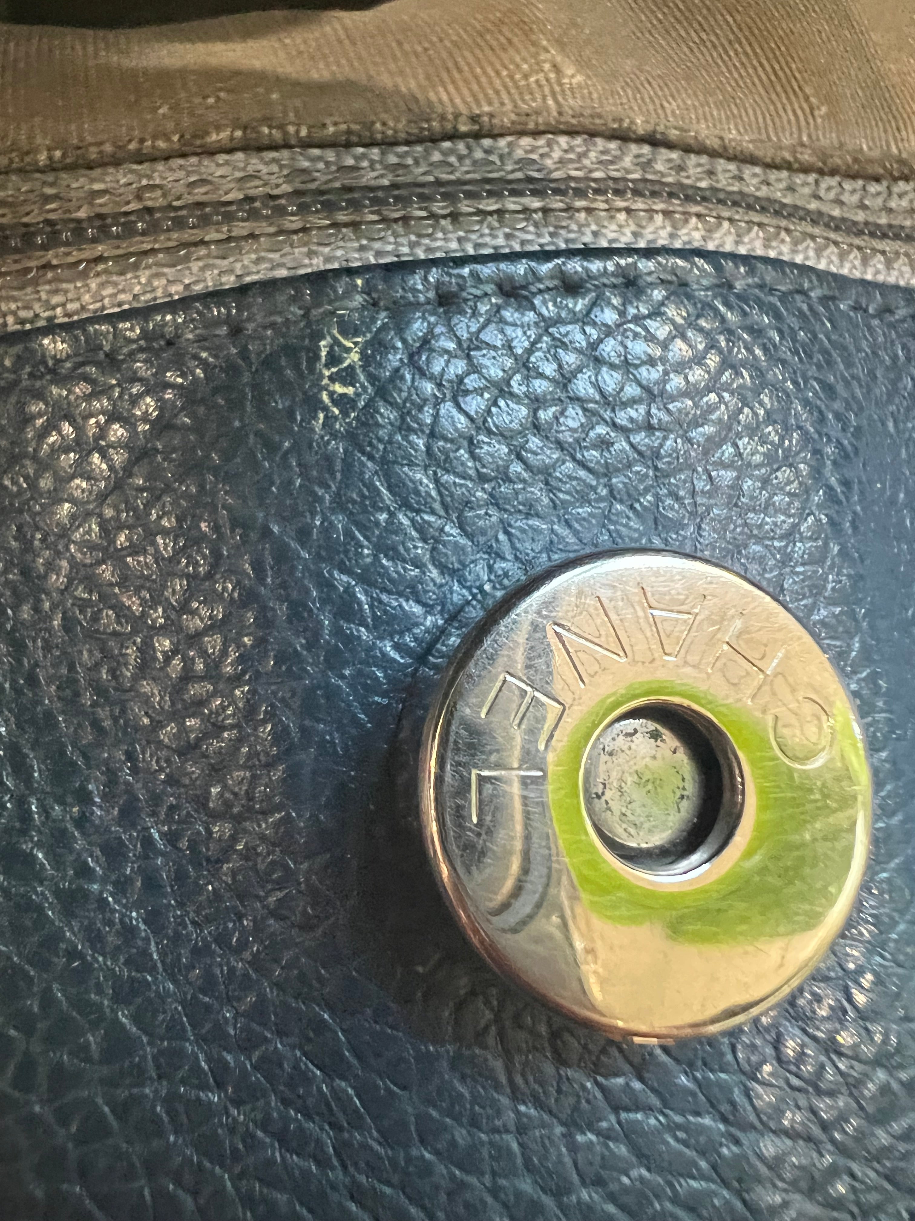 CHANEL Executive Cerf Tote