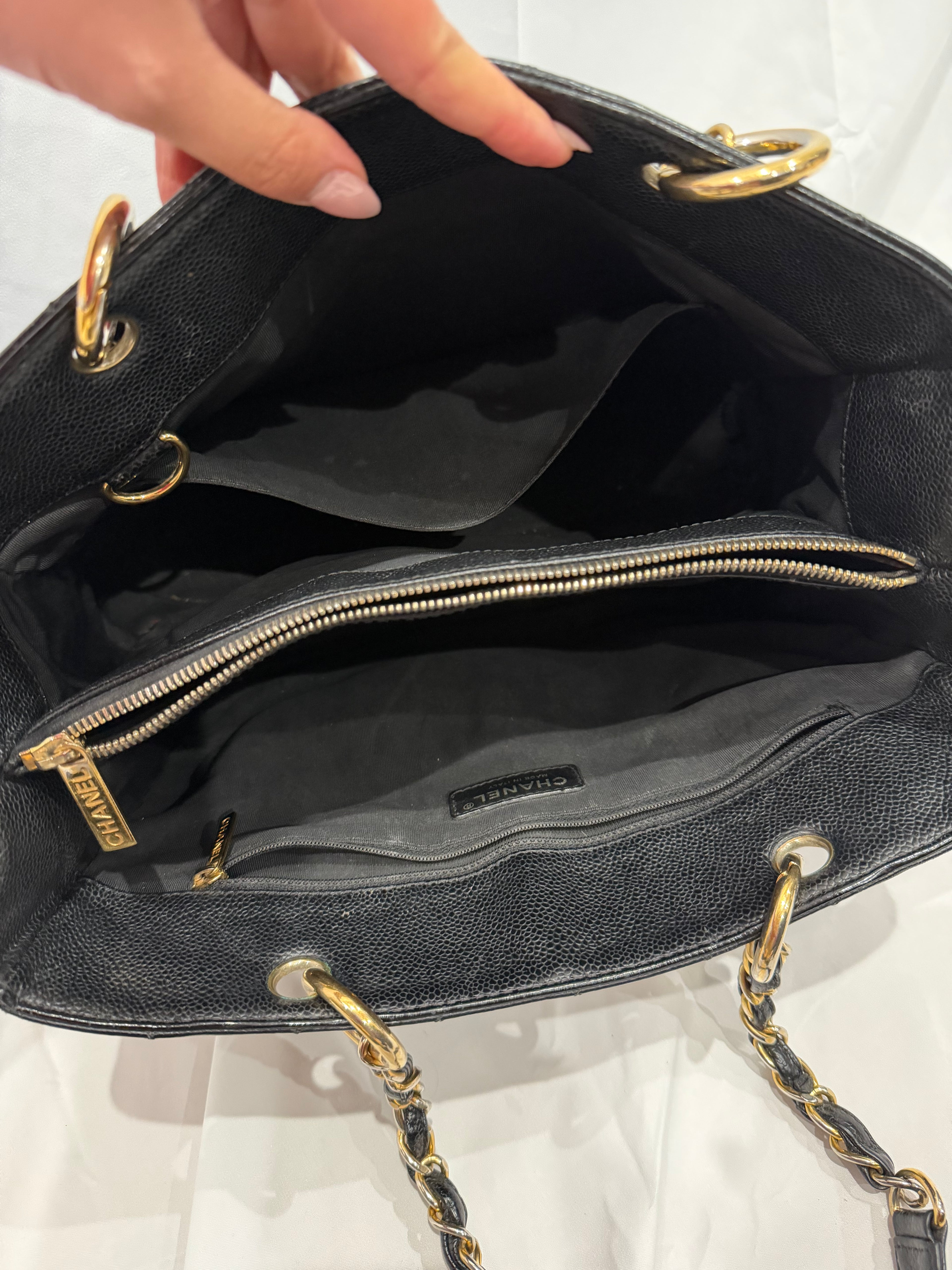 CHANEL Caviar Grand Shopping Tote Bag GST Black