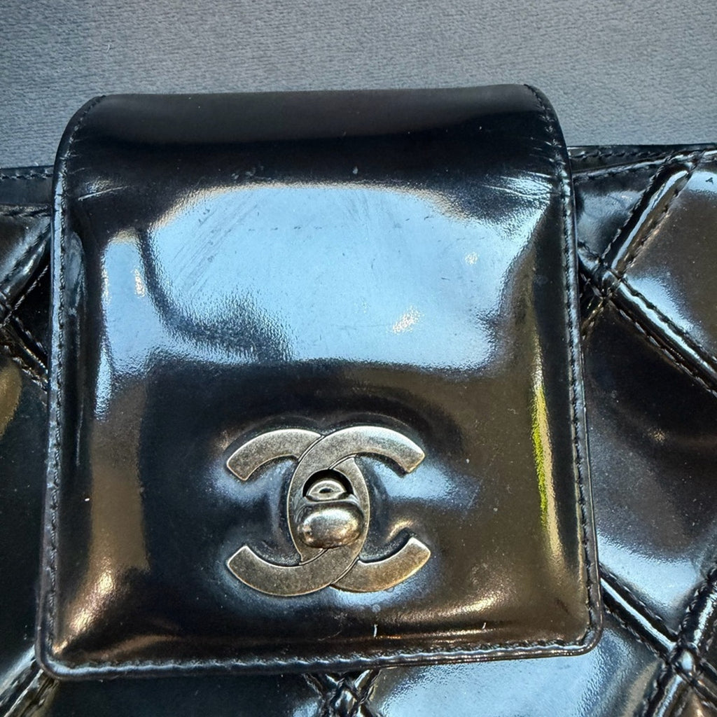 CHANEL Vintage Kelly Turn Lock Shoulder Bag