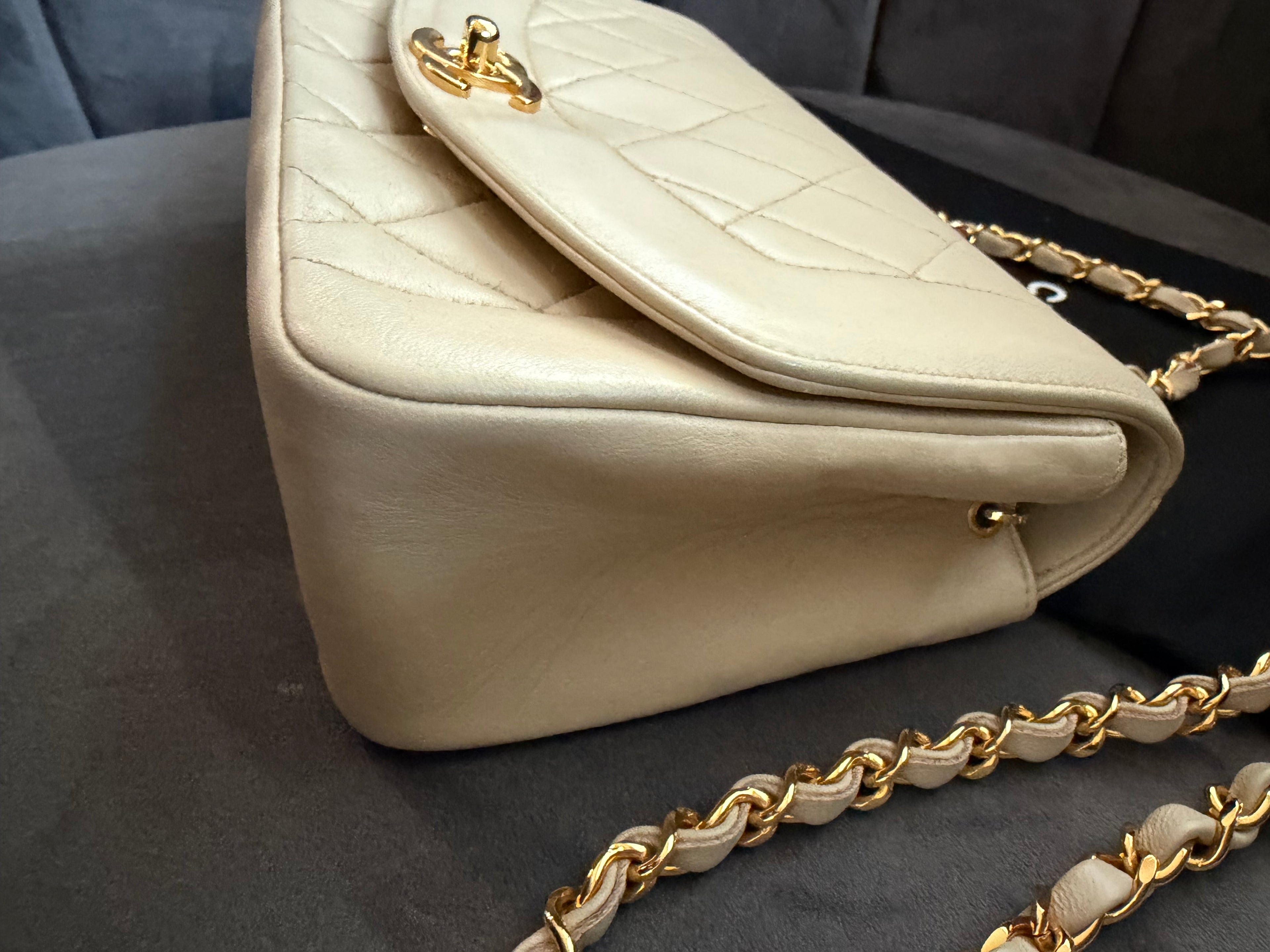 Chanel Diana Flap Bag Beige Lambskin 24k Gold Hardware Vintage Shoulder Bag