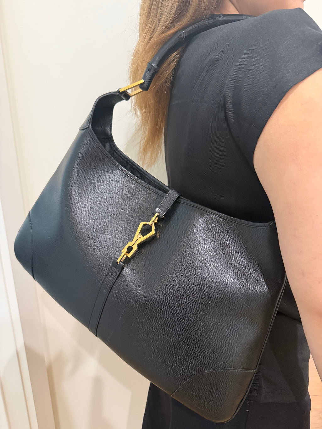 Gucci Jackie Hobo Bag Black Leather Gold Hardware Shoulder Bag