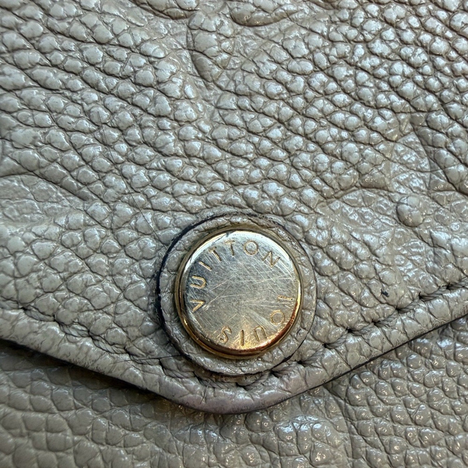 Louis Vuitton Empreinte Pochette Crossbody Bag Felicie Turtle Dove Tourterelle