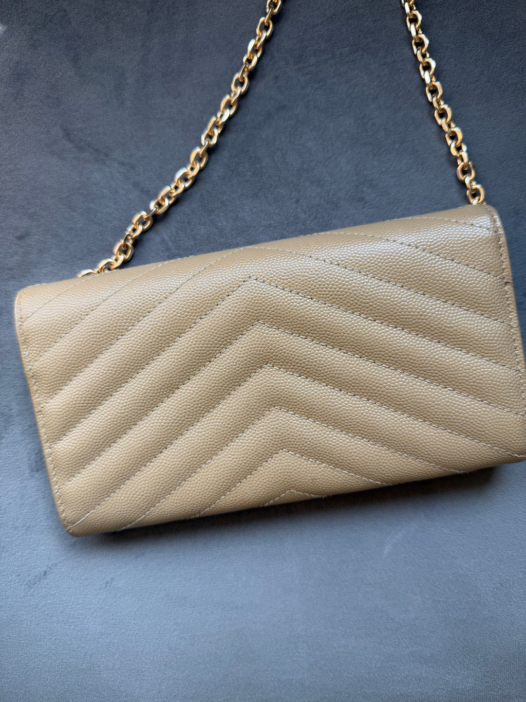 Beige YSL cassandre wallet on chain
