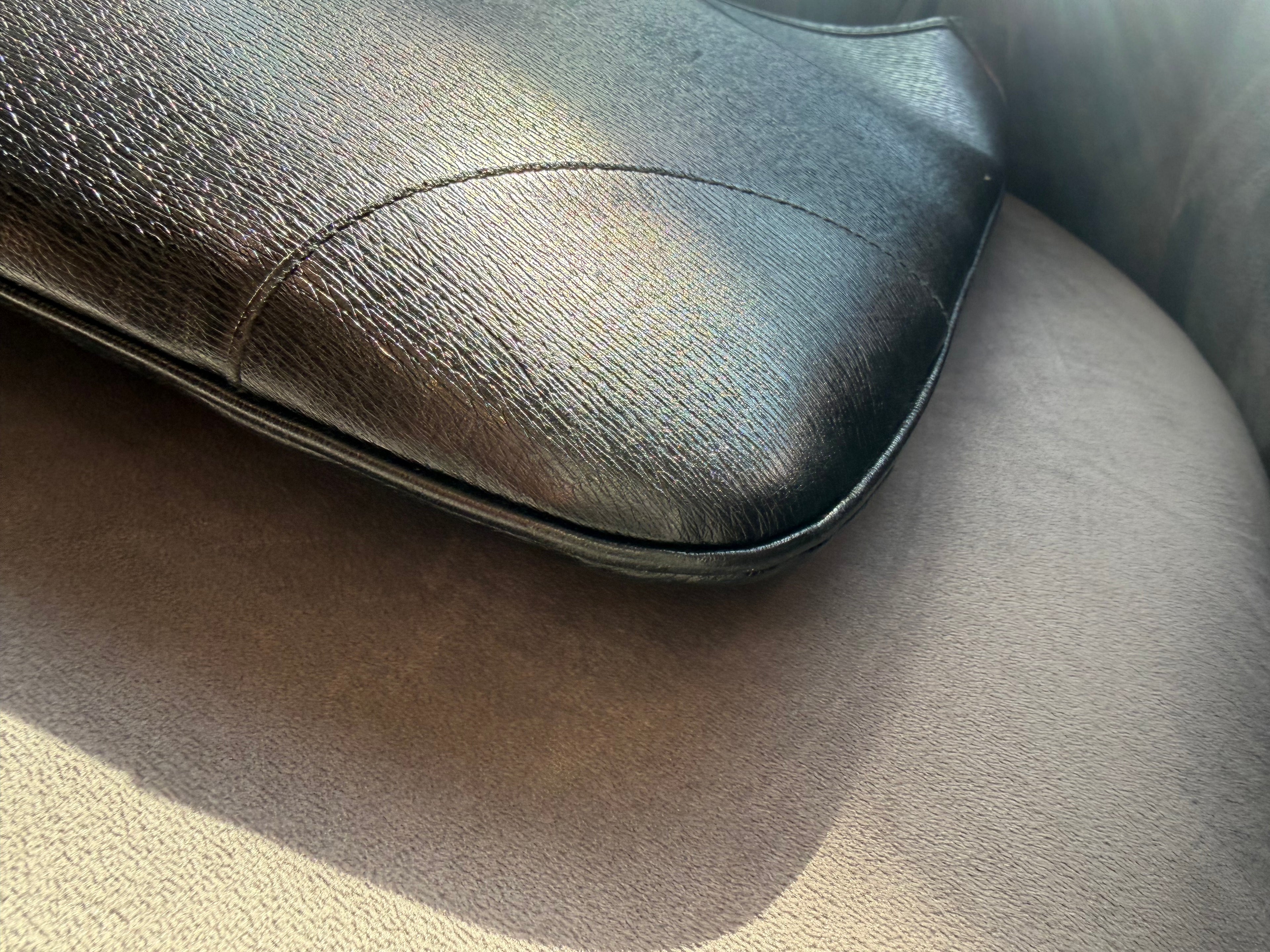 Gucci Jackie Hobo Bag Black Leather Gold Hardware Shoulder Bag