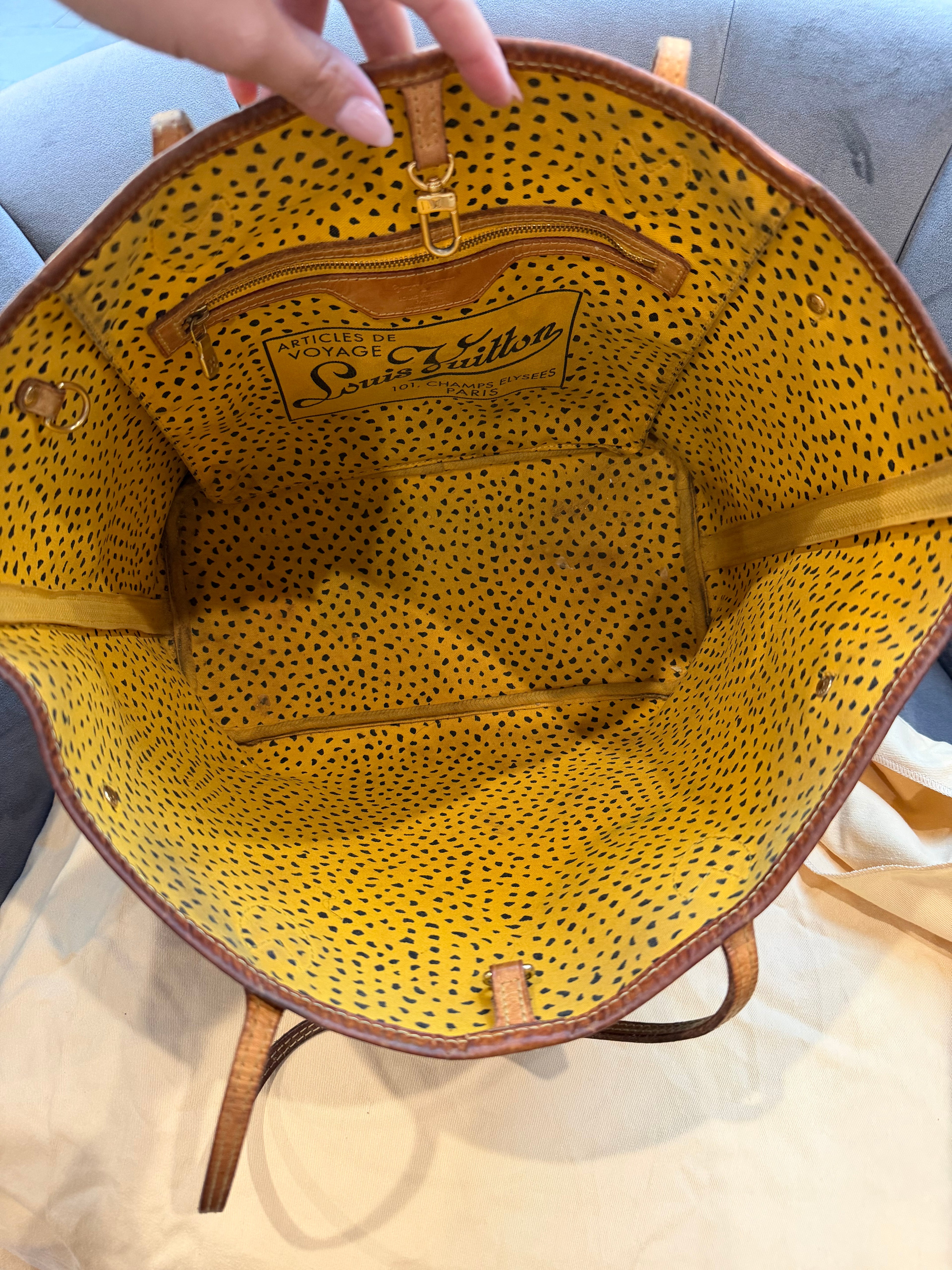 Rare Louis Vuitton Yayoi Kusama Collab Tote Bag Yellow Wave Neverfull MM