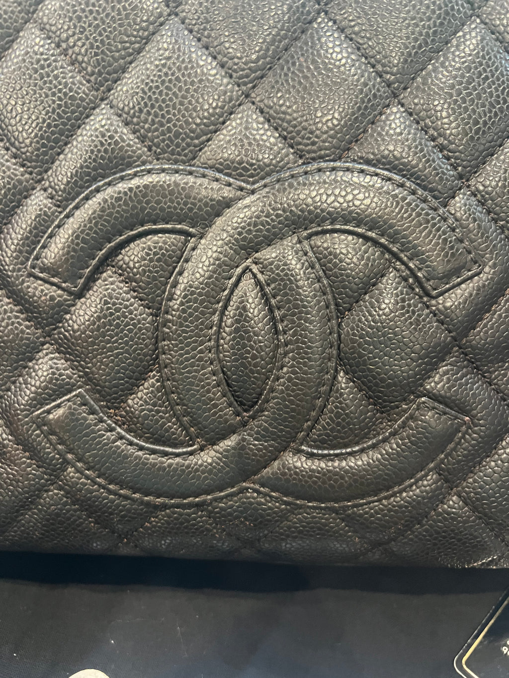 CHANEL Petite Shopping Tote