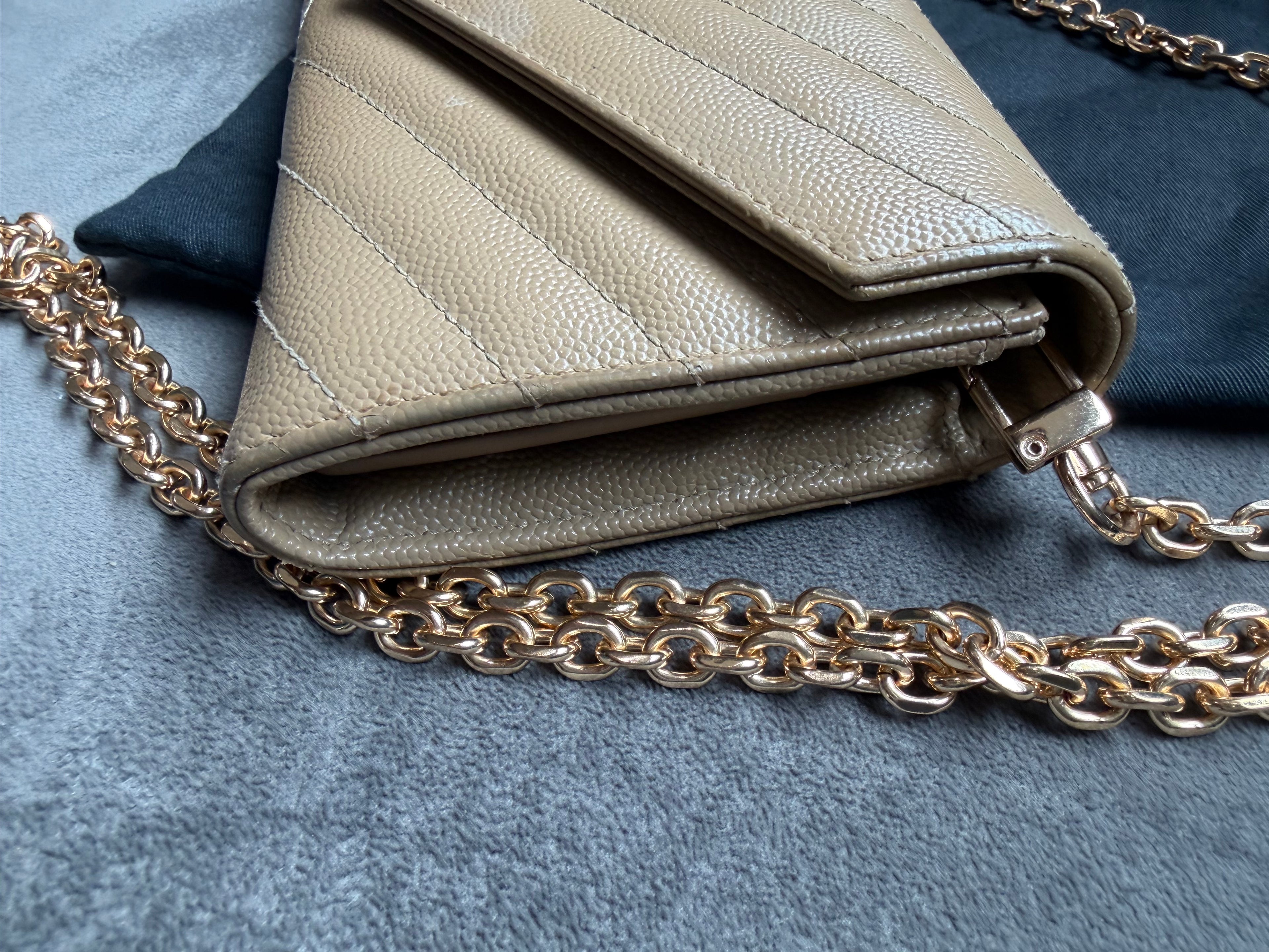 Beige YSL cassandre wallet on chain
