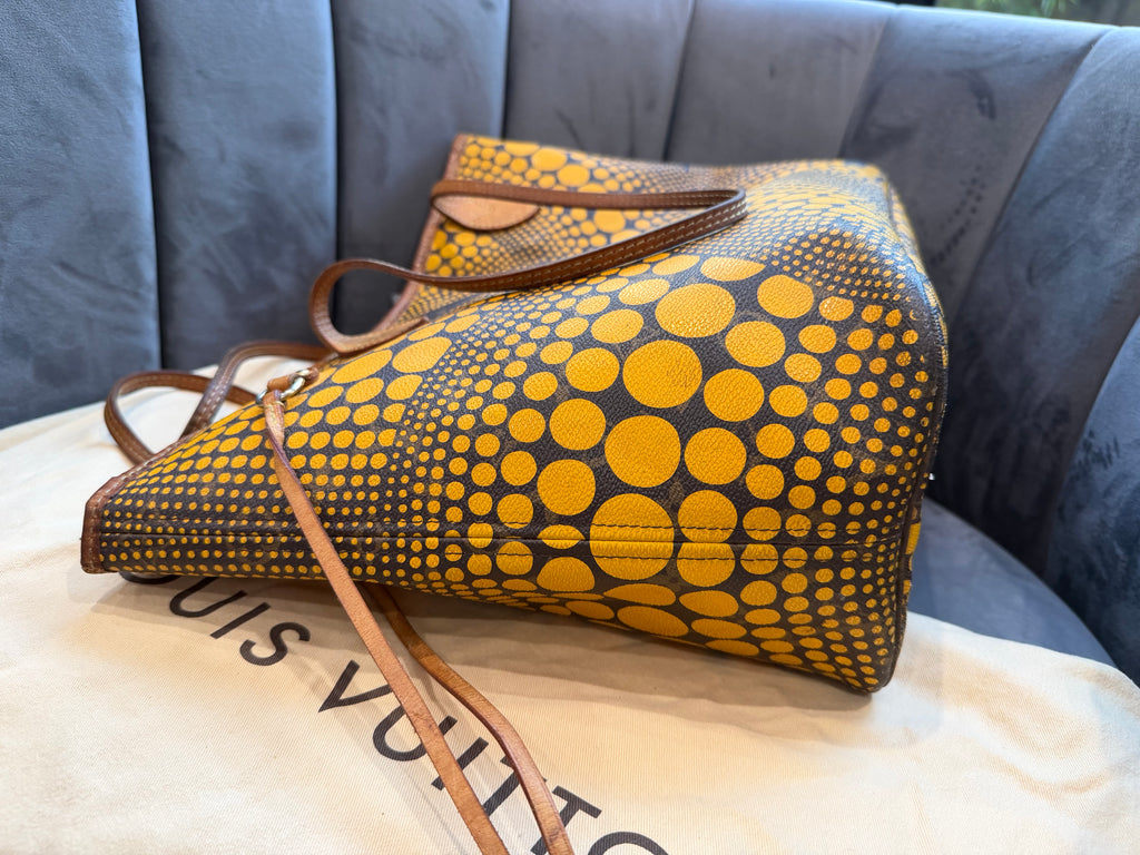 Rare Louis Vuitton Yayoi Kusama Collab Tote Bag Yellow Wave Neverfull MM