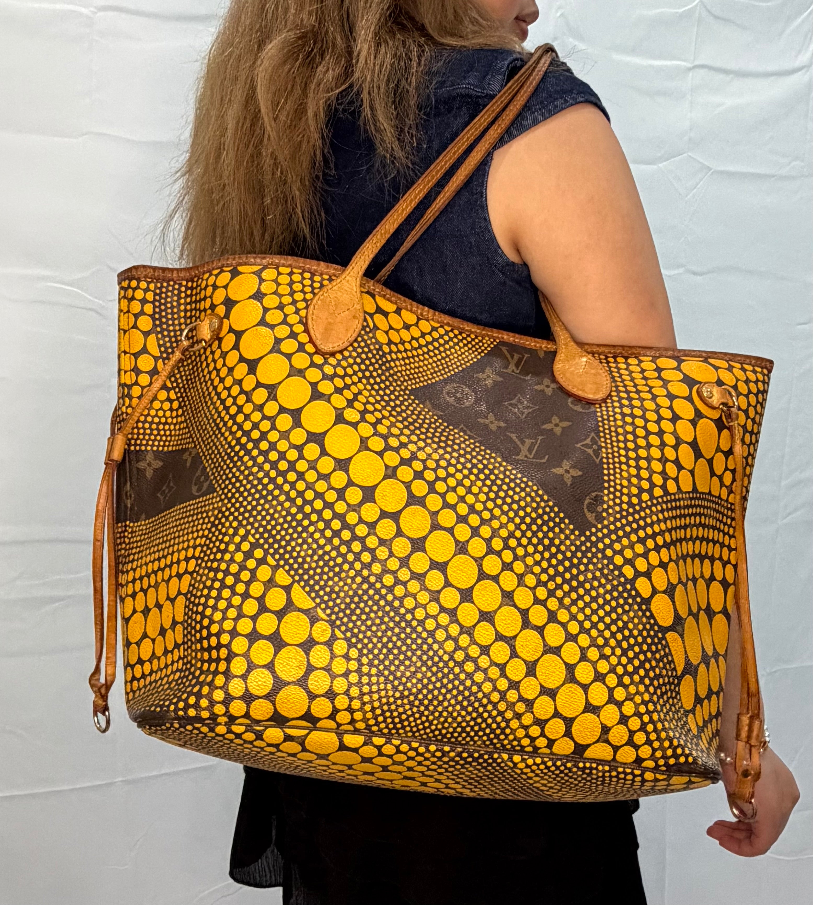 Rare Louis Vuitton Yayoi Kusama Collab Tote Bag Yellow Wave Neverfull MM