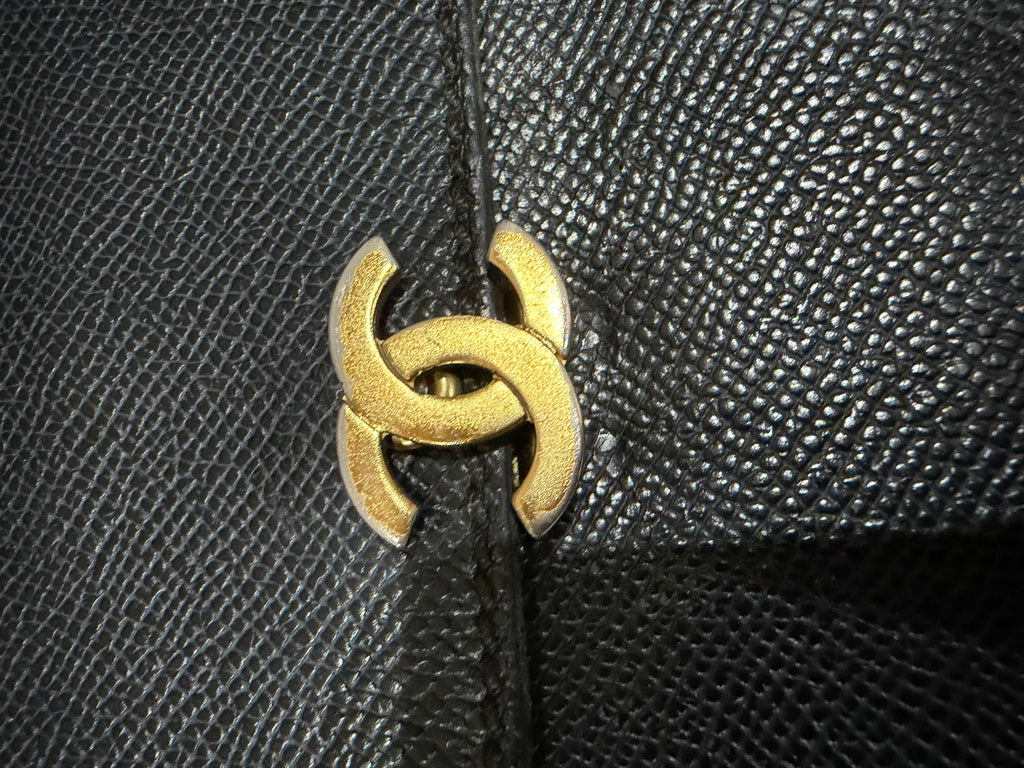 Chanel caviar black wallet on chain