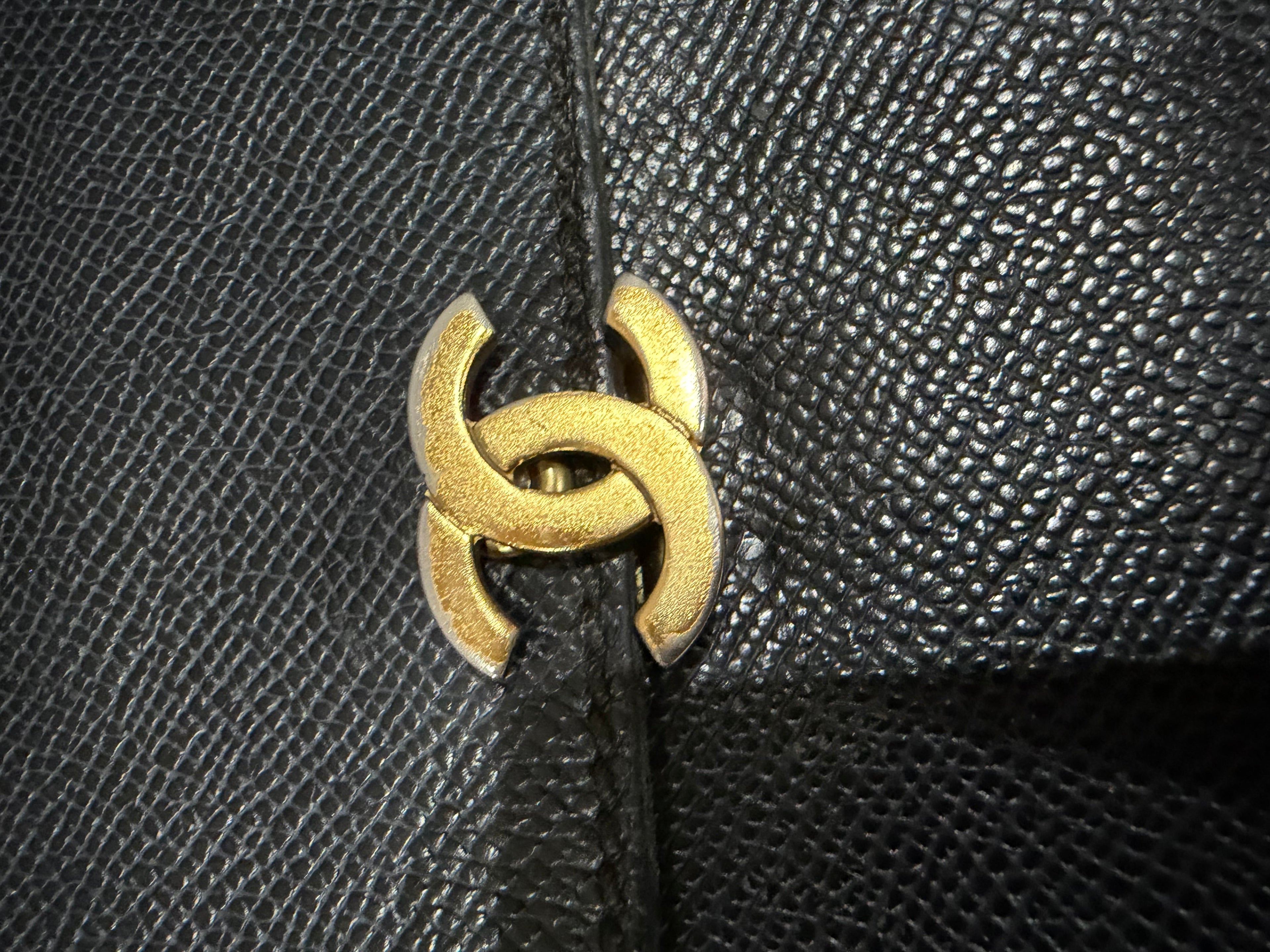 Chanel caviar black wallet on chain