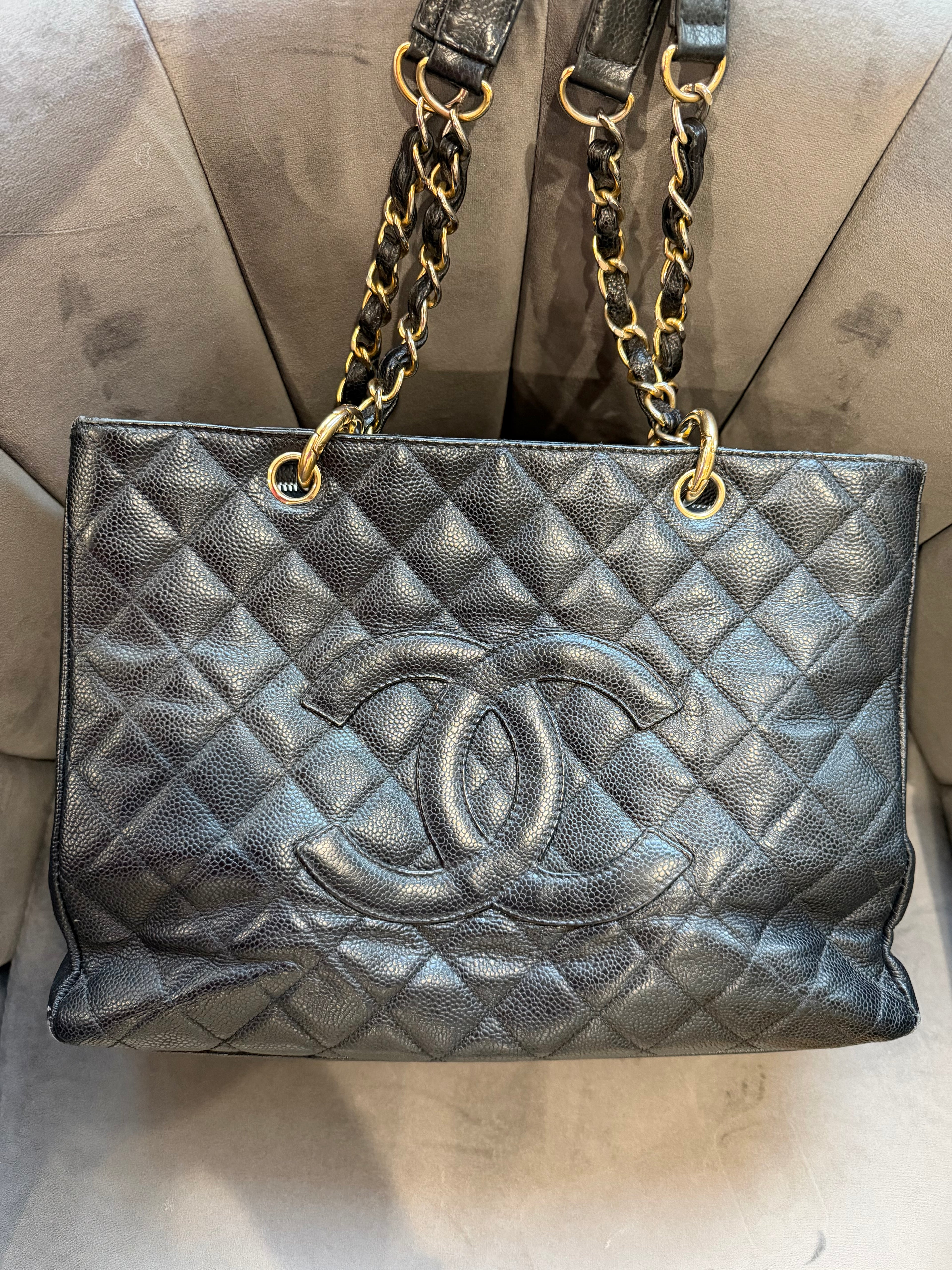 CHANEL Caviar Grand Shopping Tote Bag GST Black