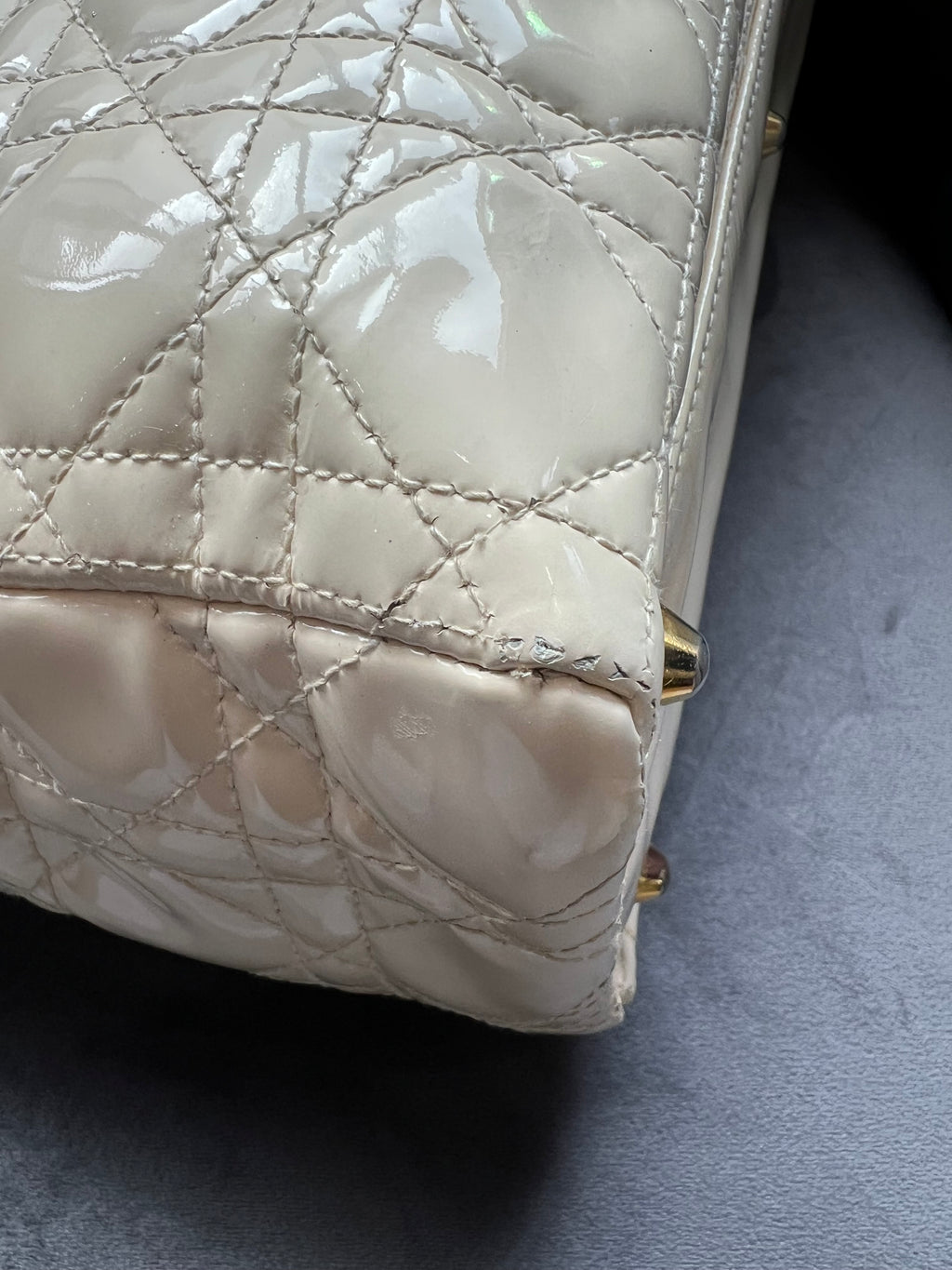 CHRISTIAN DIOR Patent Cannage Large Lady Dior Ivory