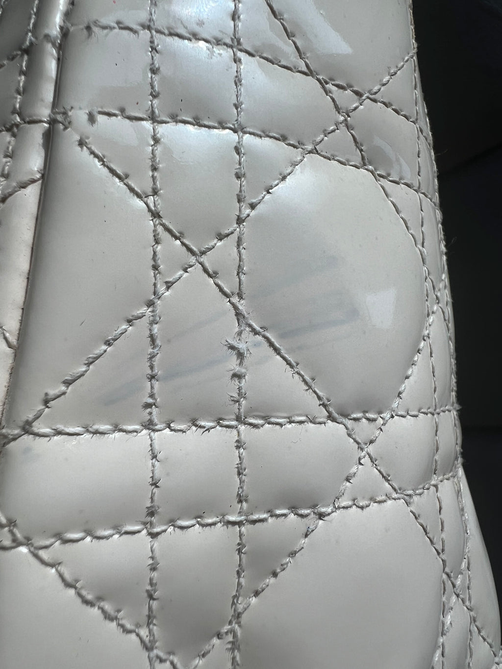 CHRISTIAN DIOR Patent Cannage Large Lady Dior Ivory