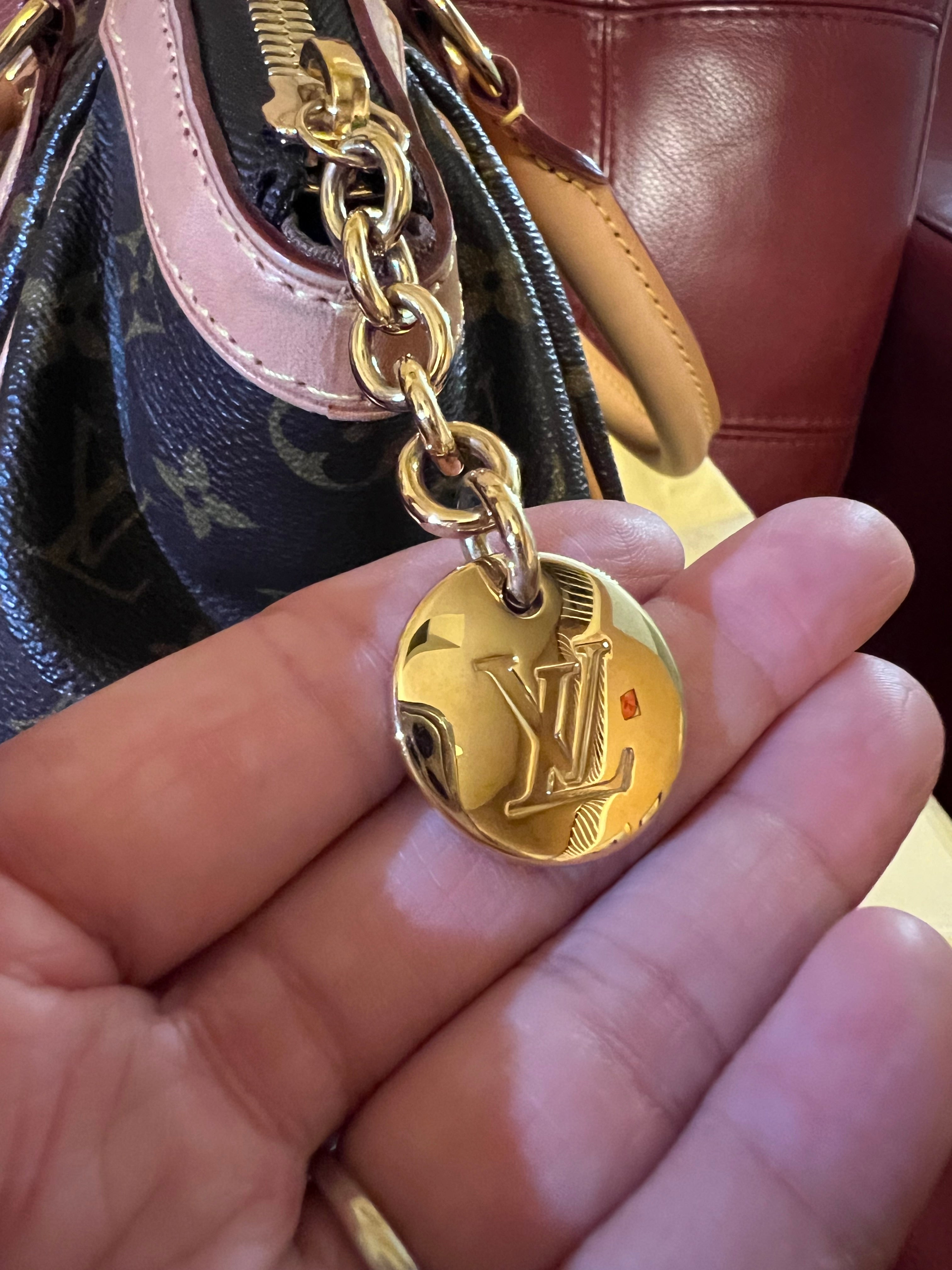 LOUIS VUITTON Monogram Tivoli PM
