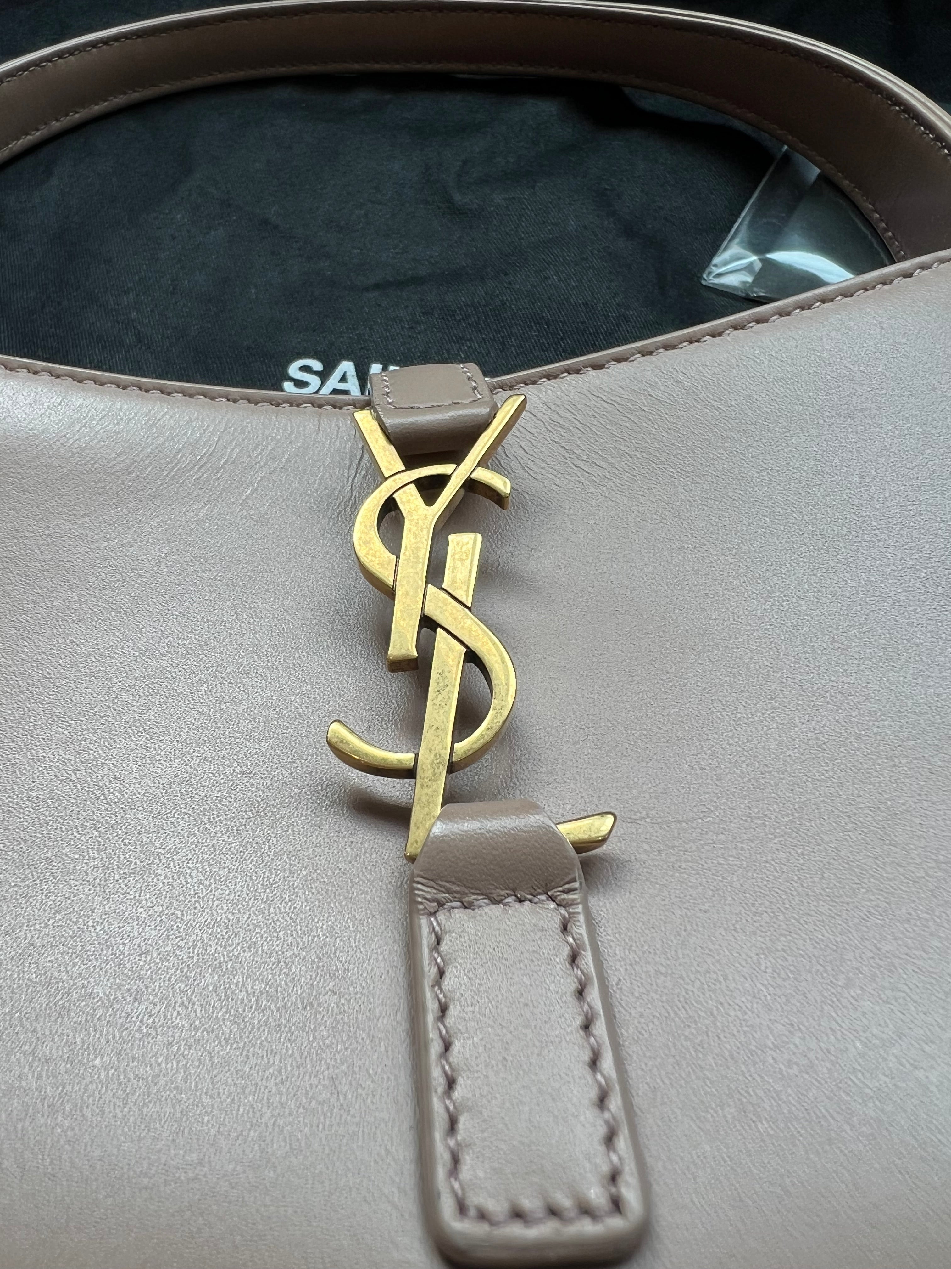 YSL  Le 5 A 7 Hobo Rosy Sand
