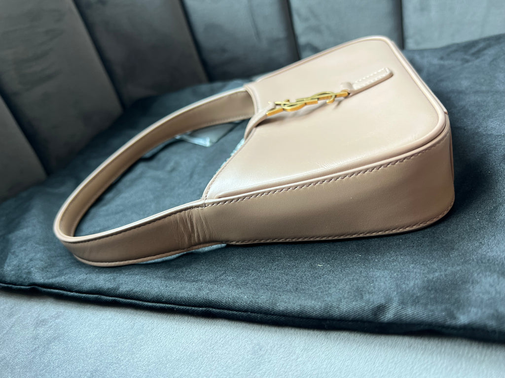 YSL  Le 5 A 7 Hobo Rosy Sand