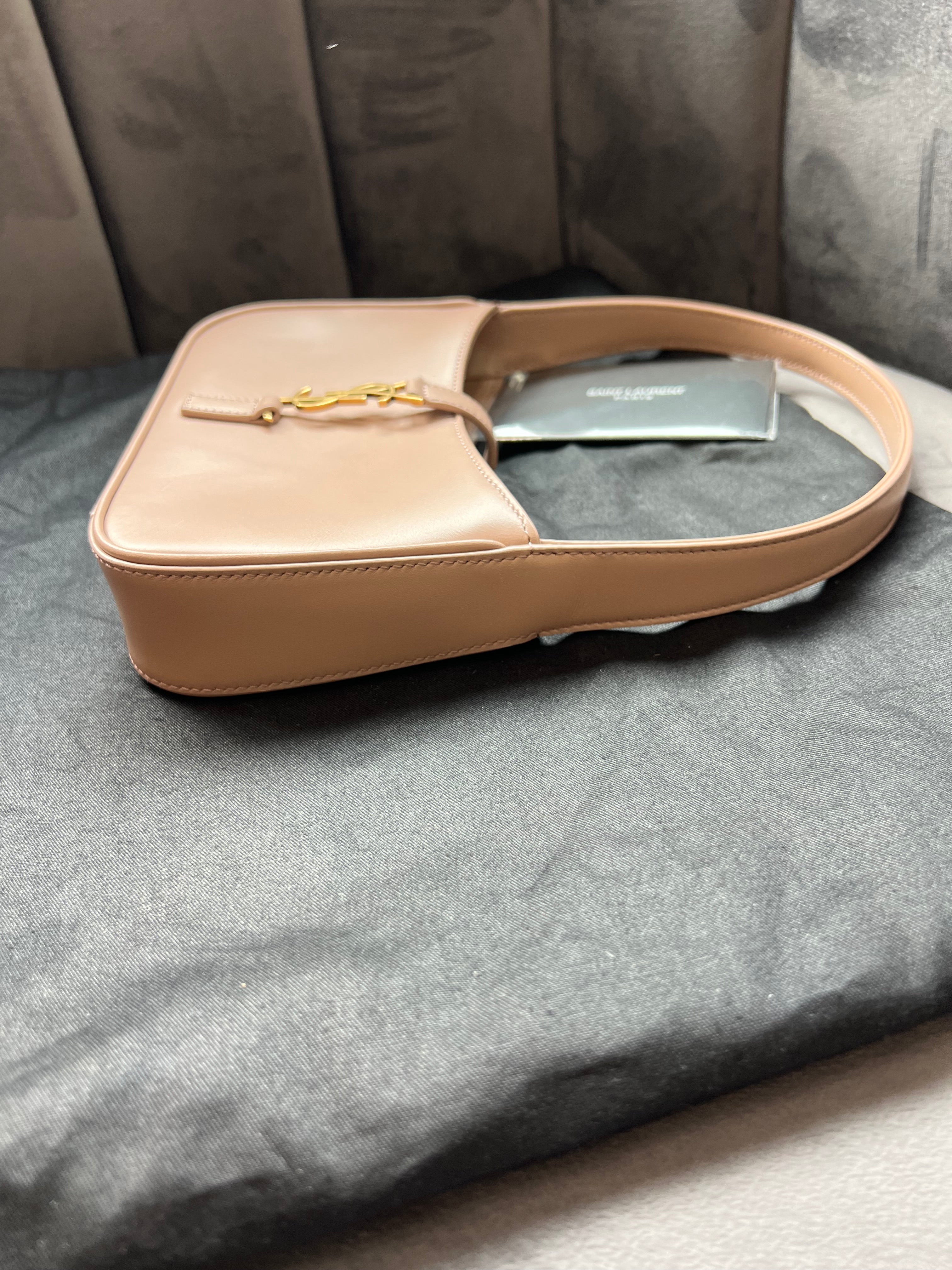 YSL  Le 5 A 7 Hobo Rosy Sand