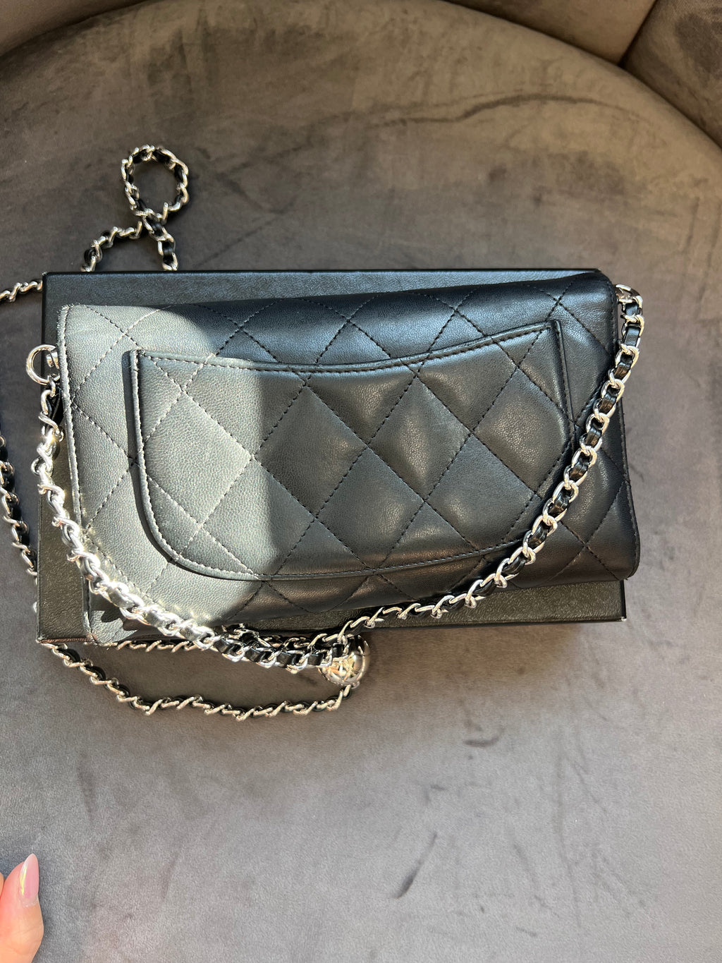 Matelasse quilted Chanel timeless wallet on chain