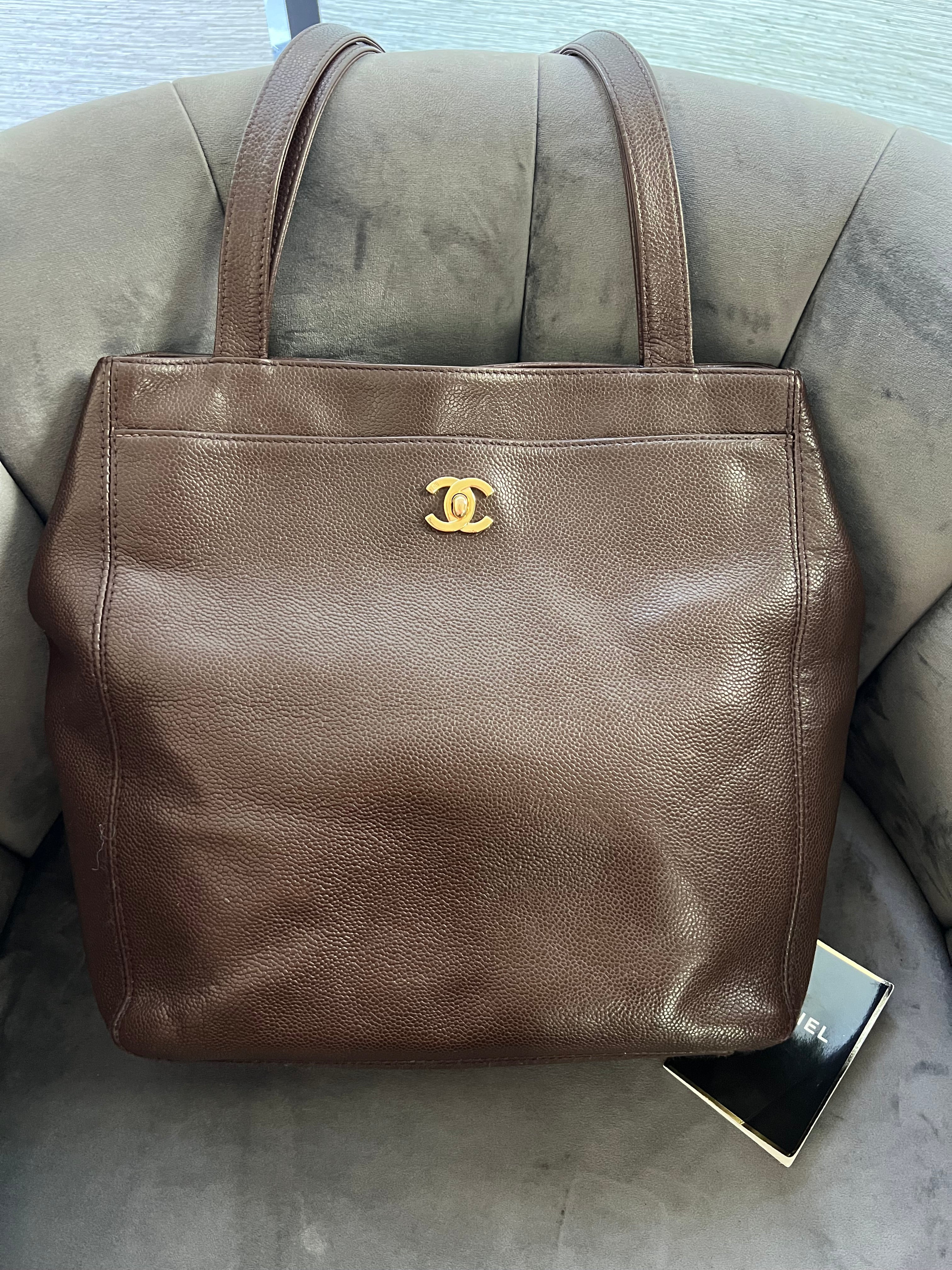 Chanel Exec Cerf Tote caviar 24k gold