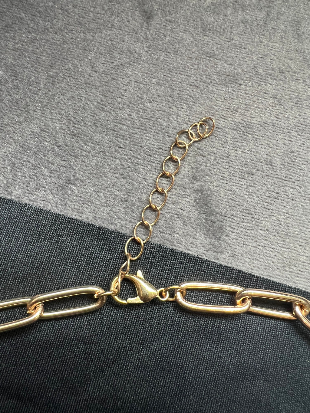 Chanel CC charm necklace - gold chain