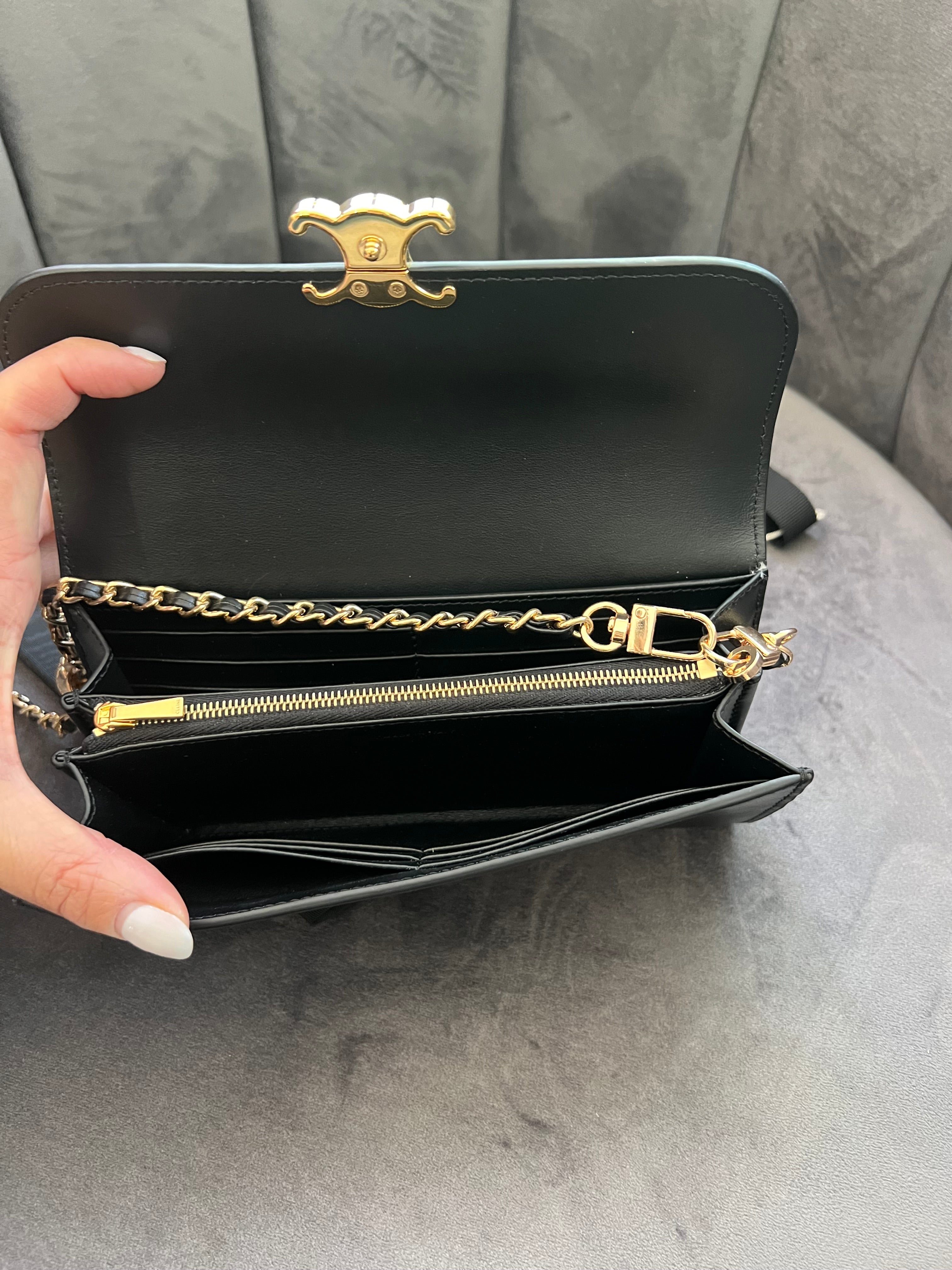 Celine Triomphe wallet on chain