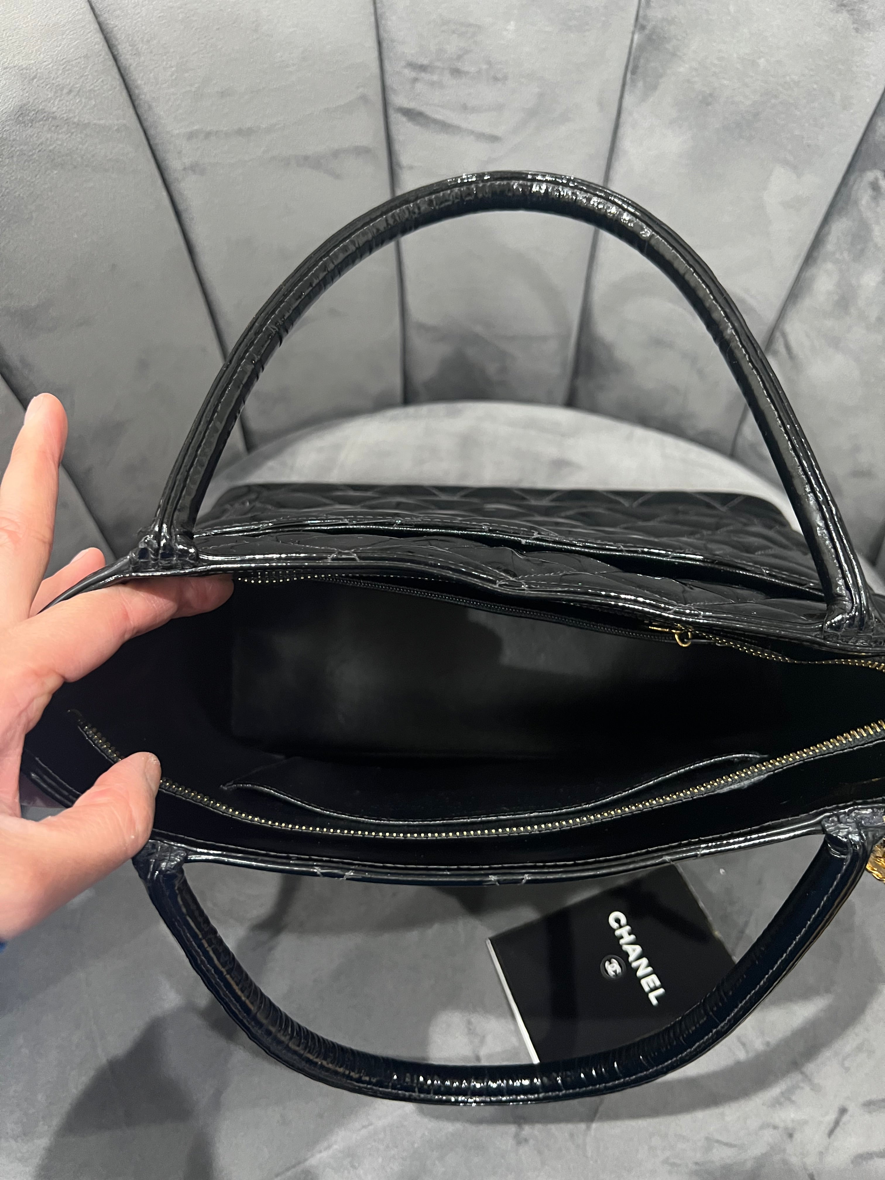 Chanel Medallion Tote Patent Black