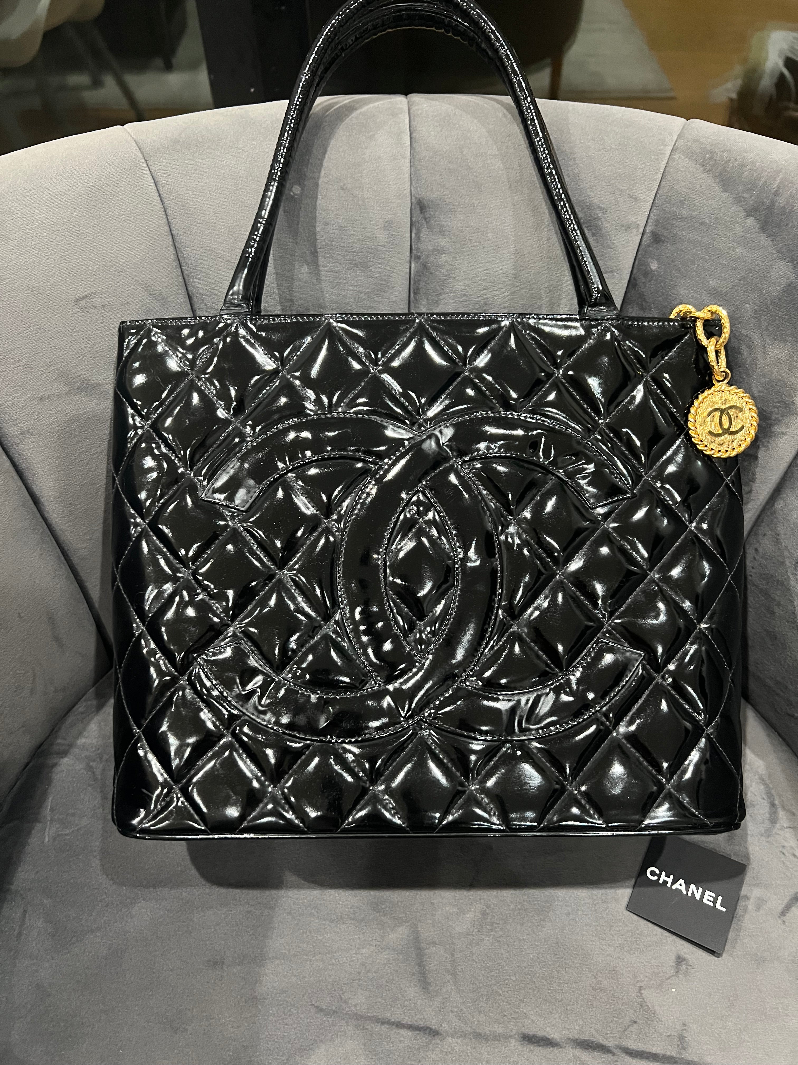 Chanel Medallion Tote Patent Black