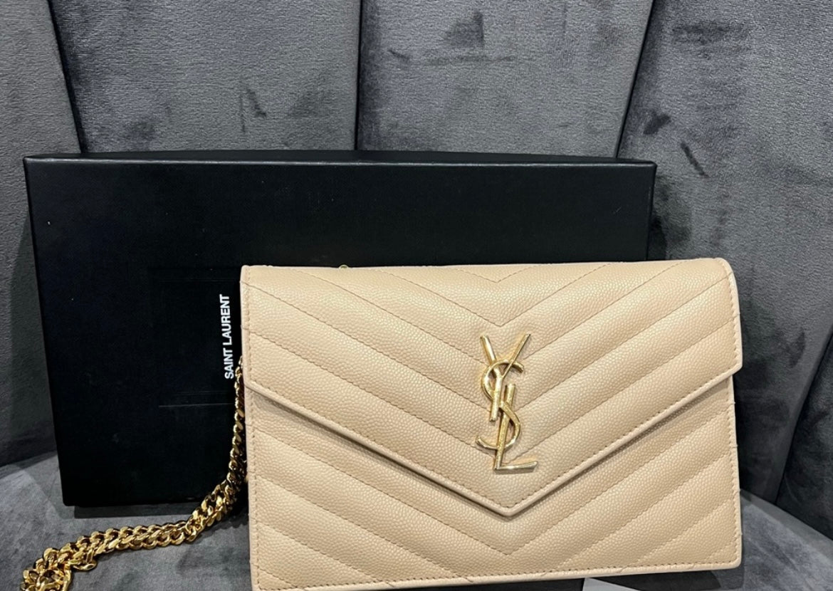 YSL Cassandre envelope flap wallet on chain