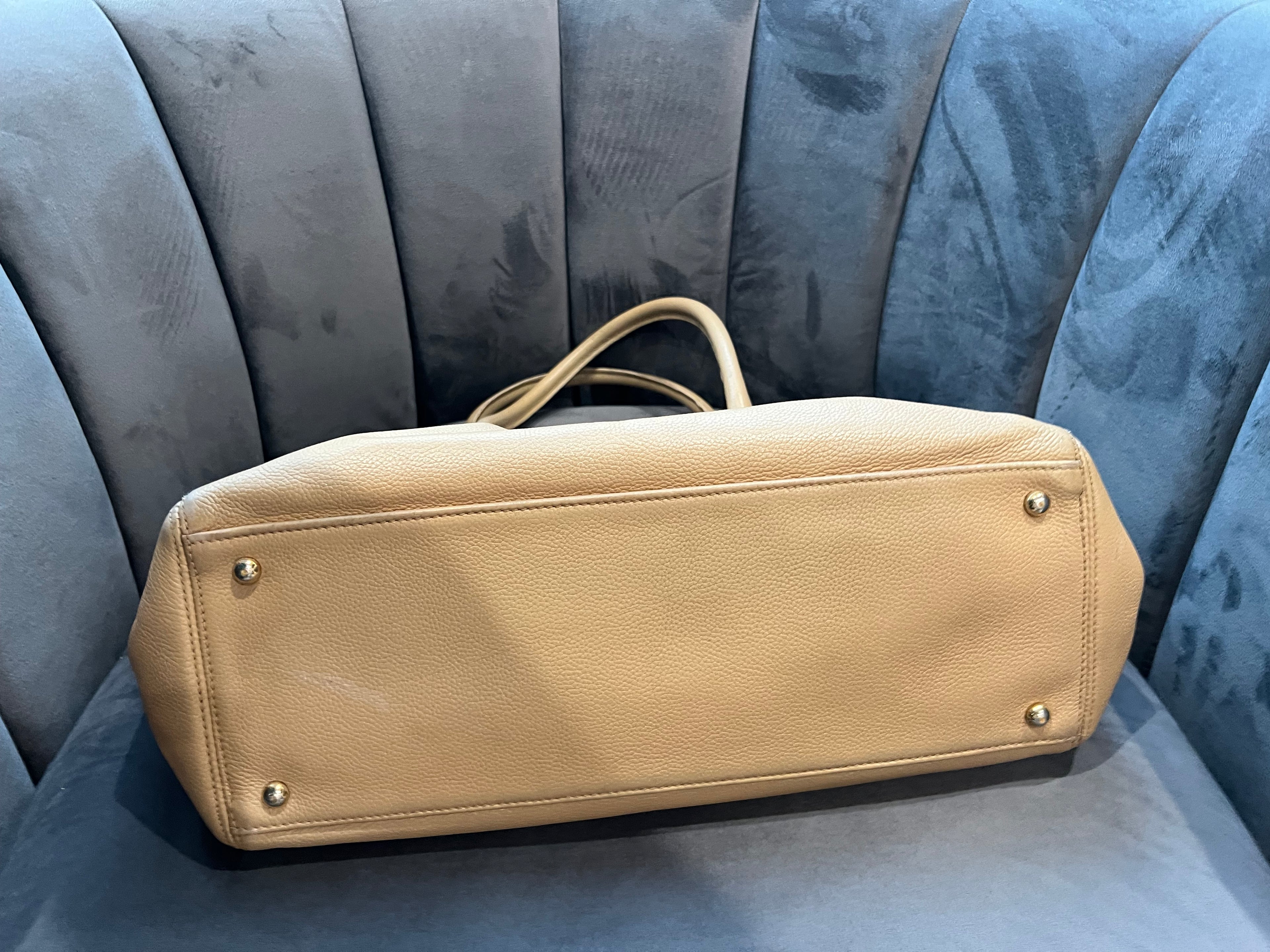 CHANEL Cerf Executive Tote Bag 24k Gold