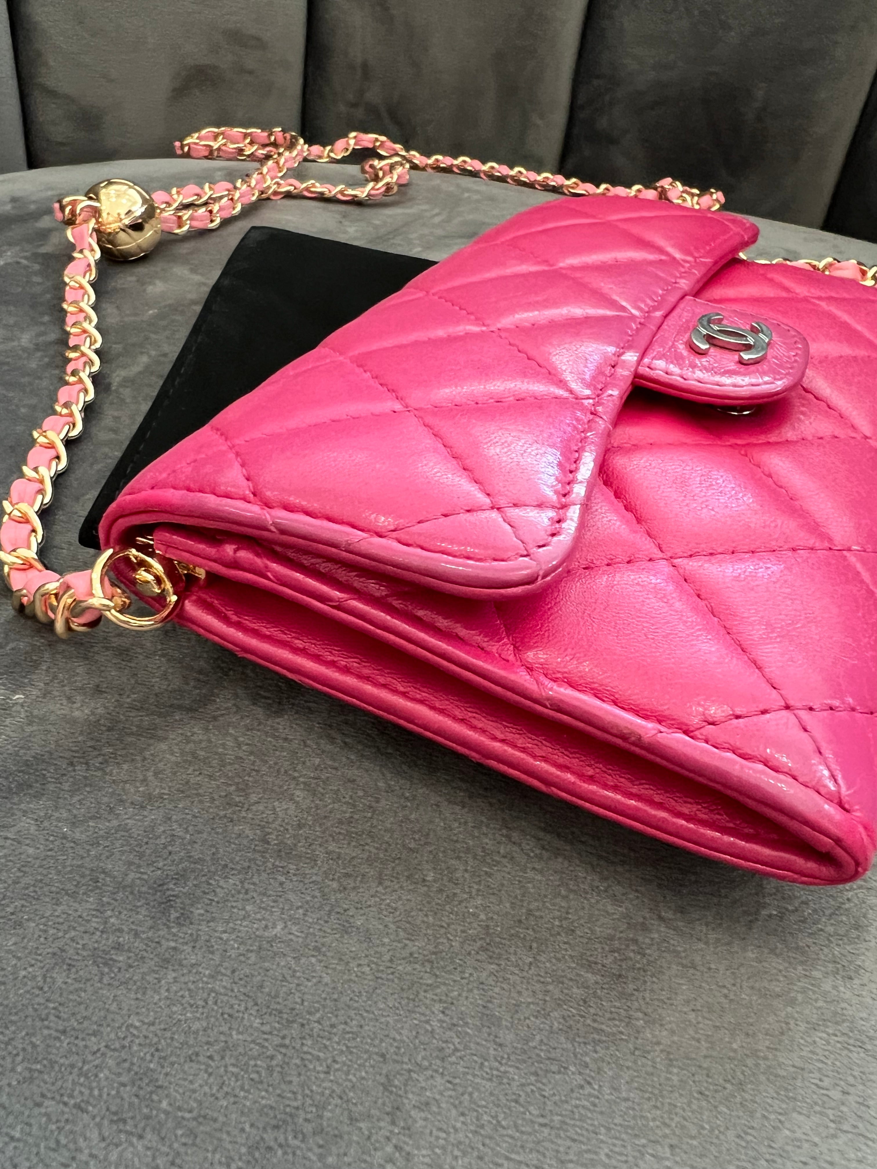Chanel matelasse pink WOC