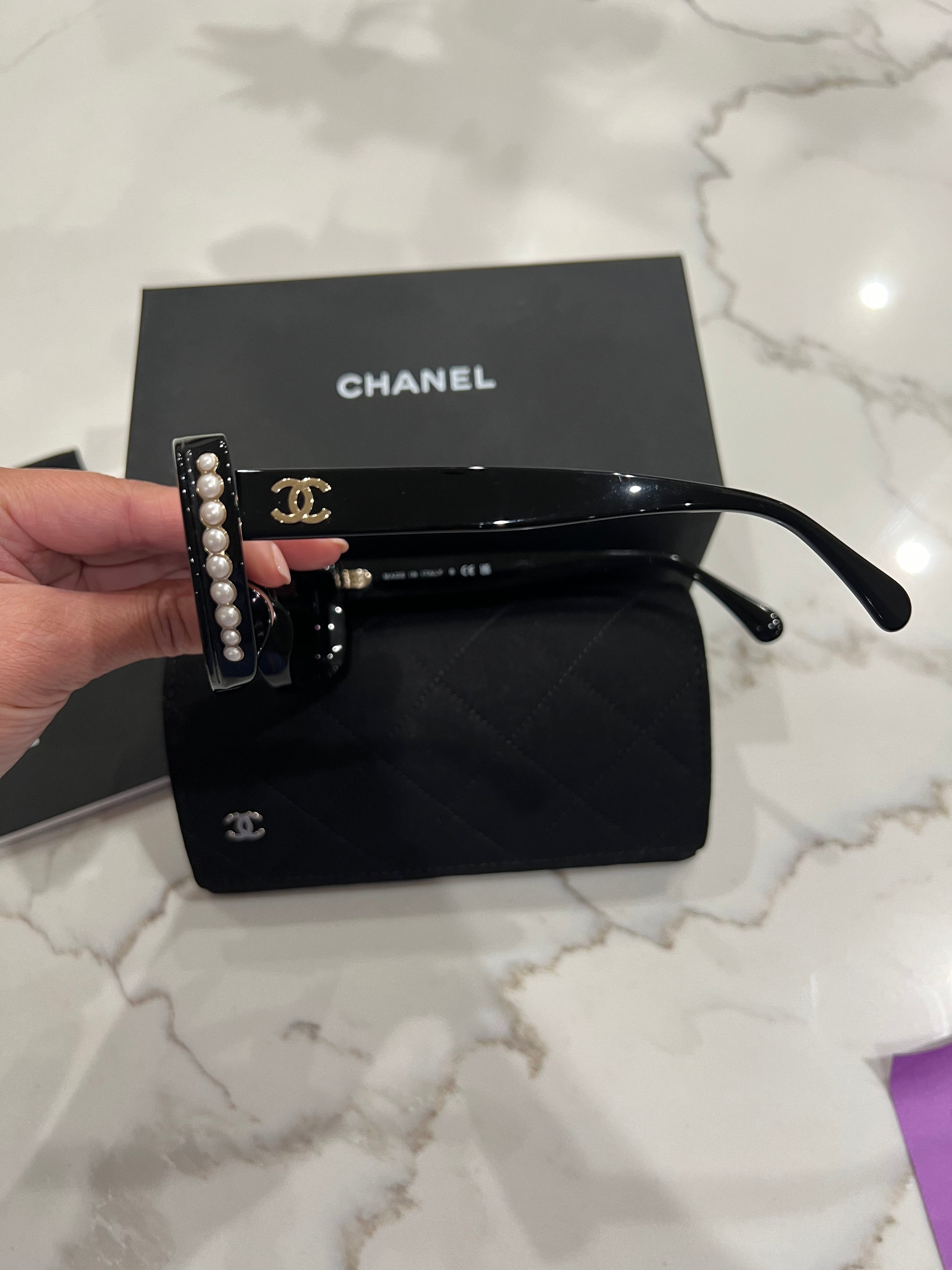 CHANEL Acetate Pearl Cat Eye CC Sunglasses
