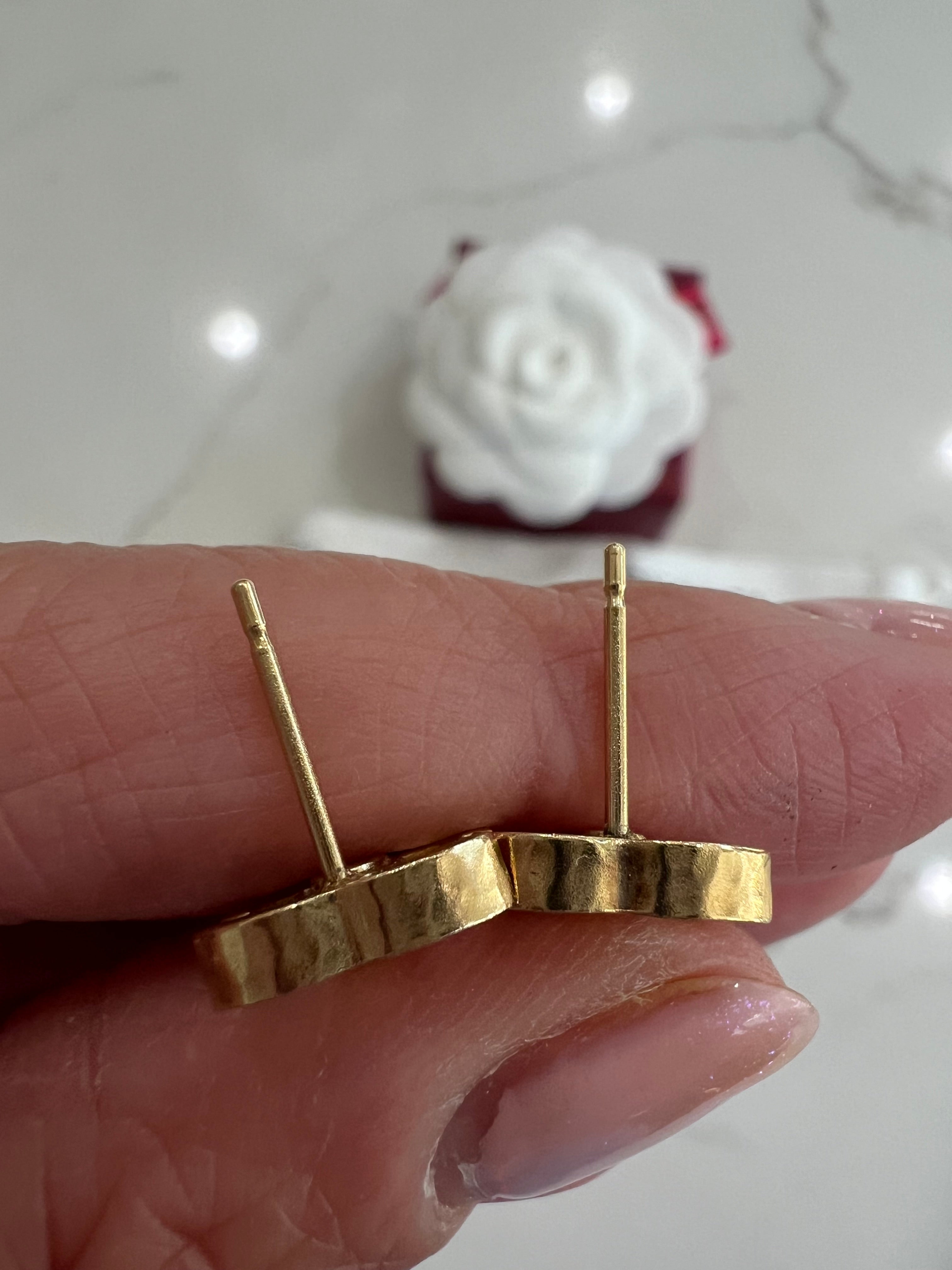 Vintage Chanel CC pearl drop earrings