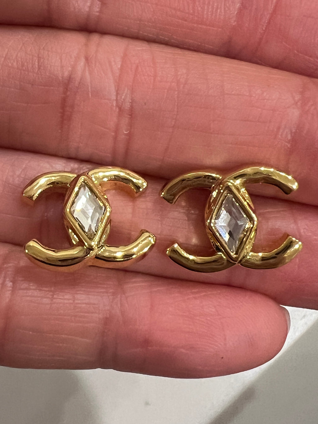 23C Chanel crystal CC earrings