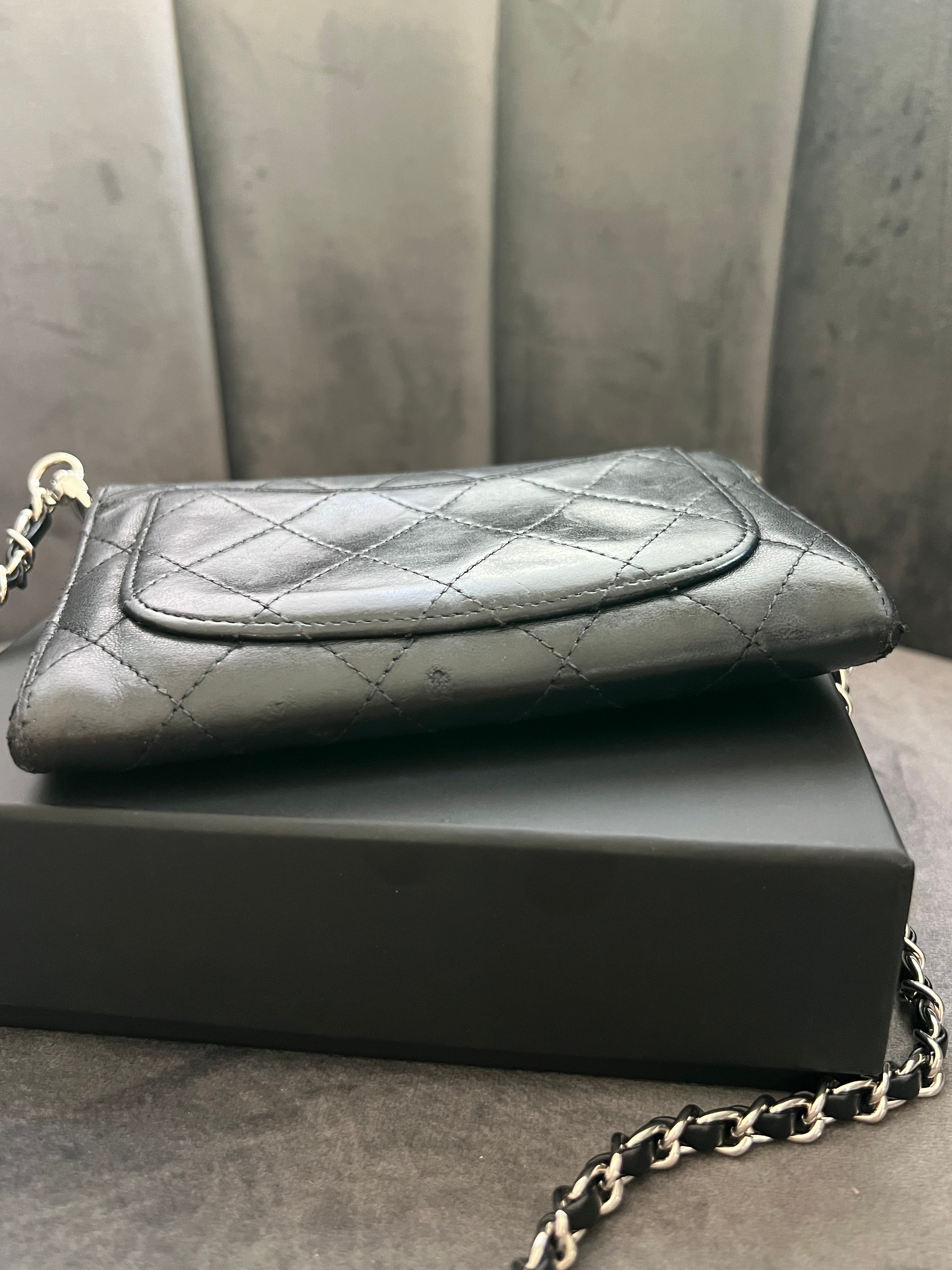 CHANEL Matelasse gusseted flap wallet on chain