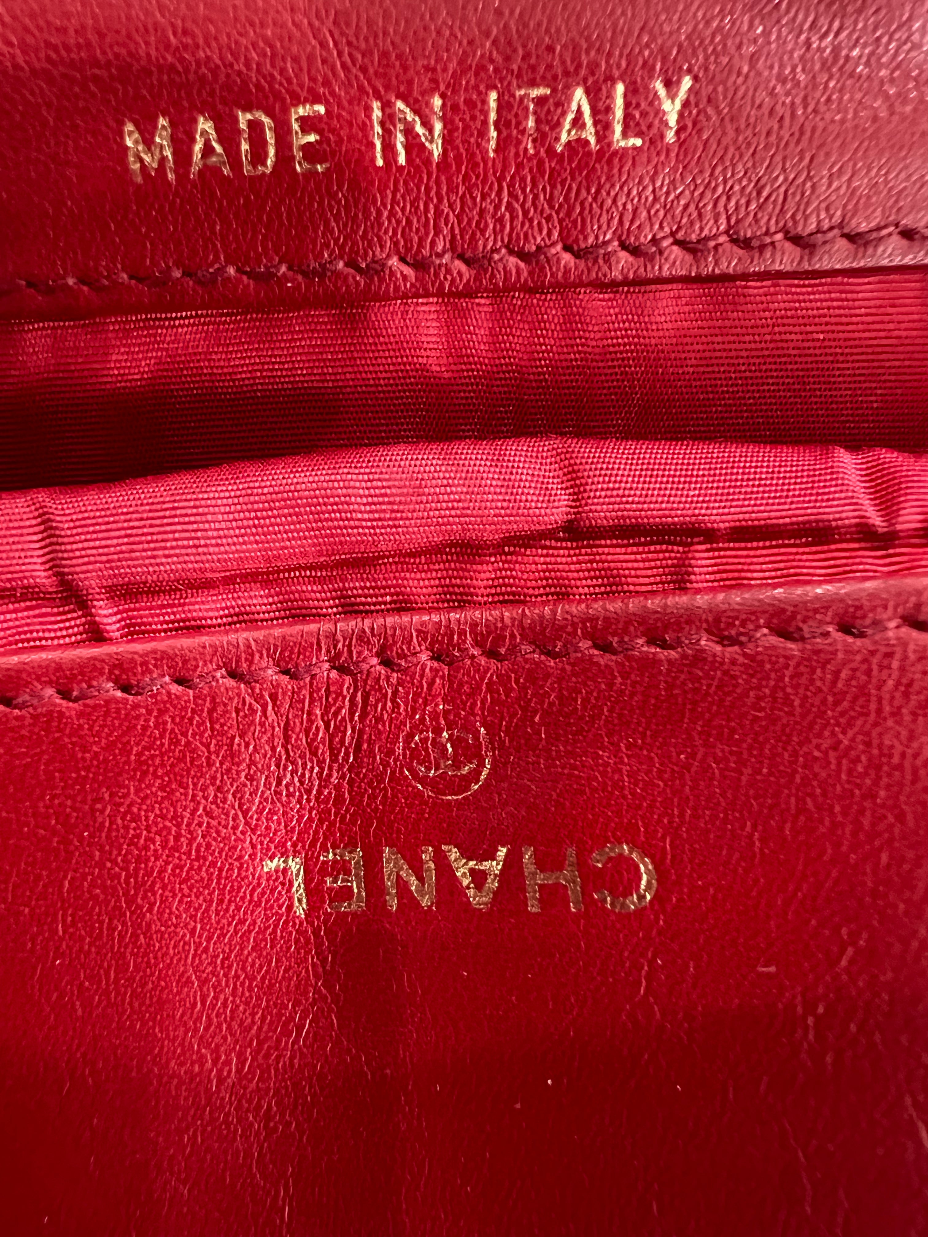 Chanel Caviar Red wallet on chain