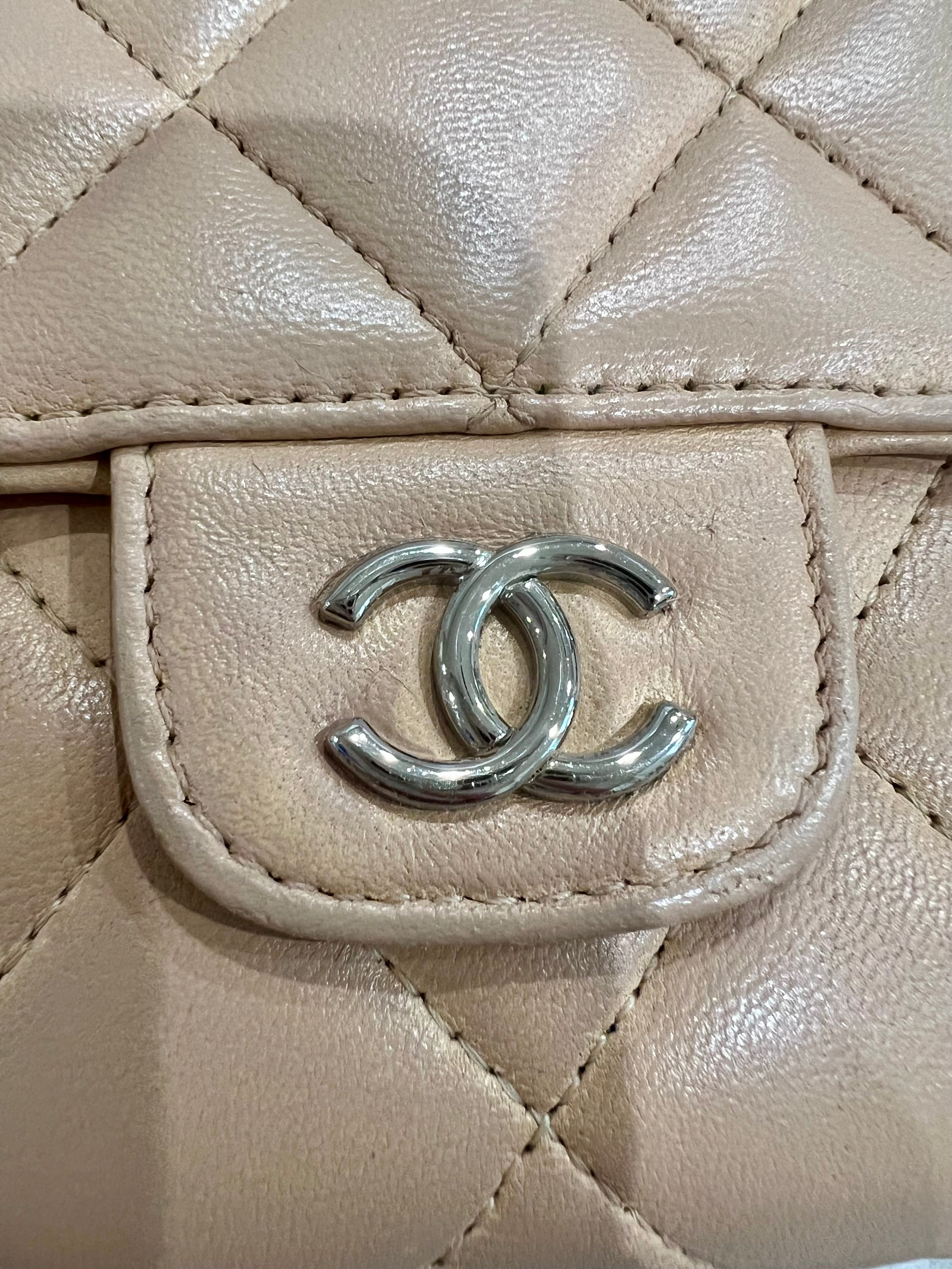 Chanel timeless classic wallet on chain
