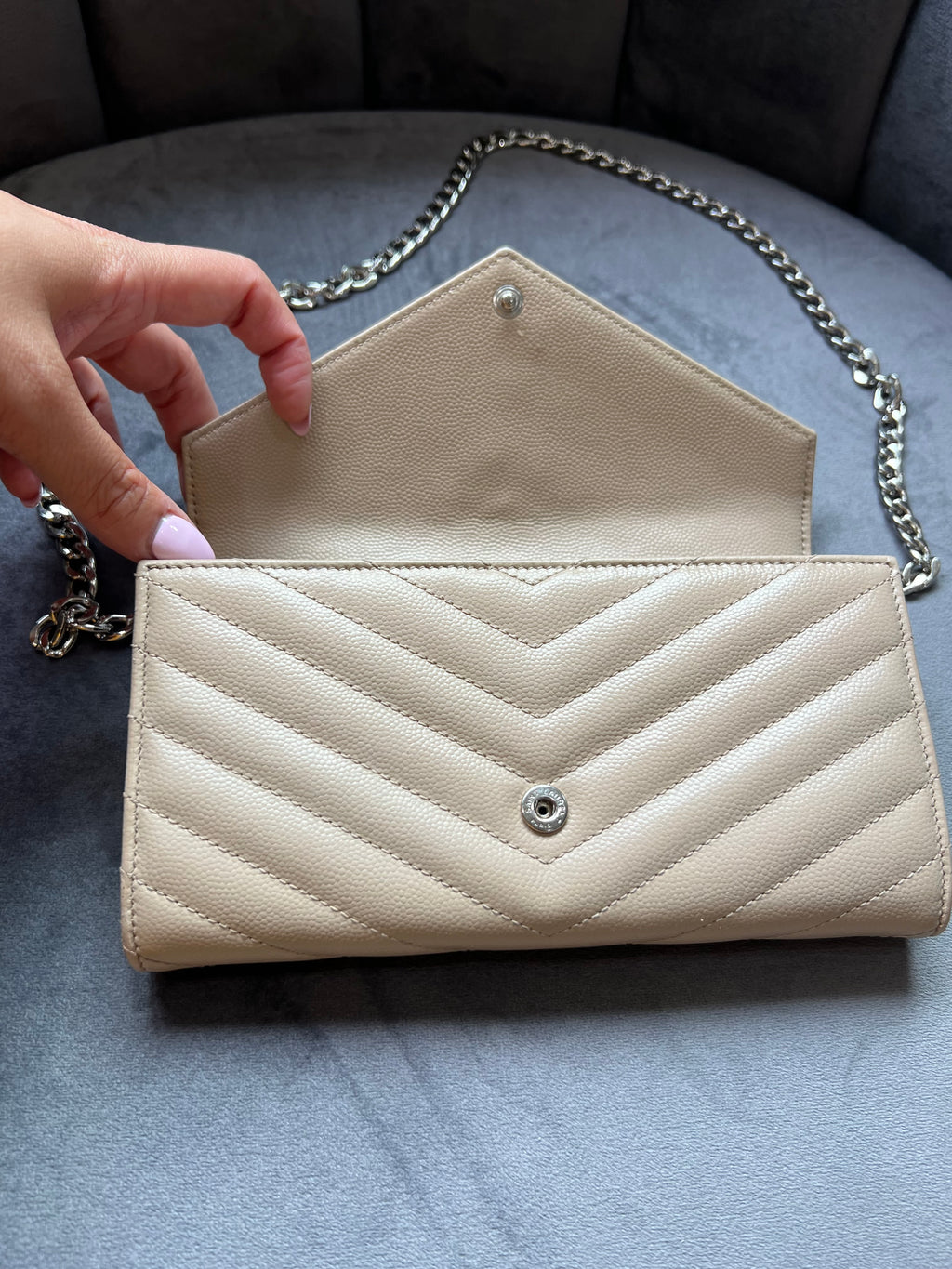 Beige YSL cassandre wallet on chain