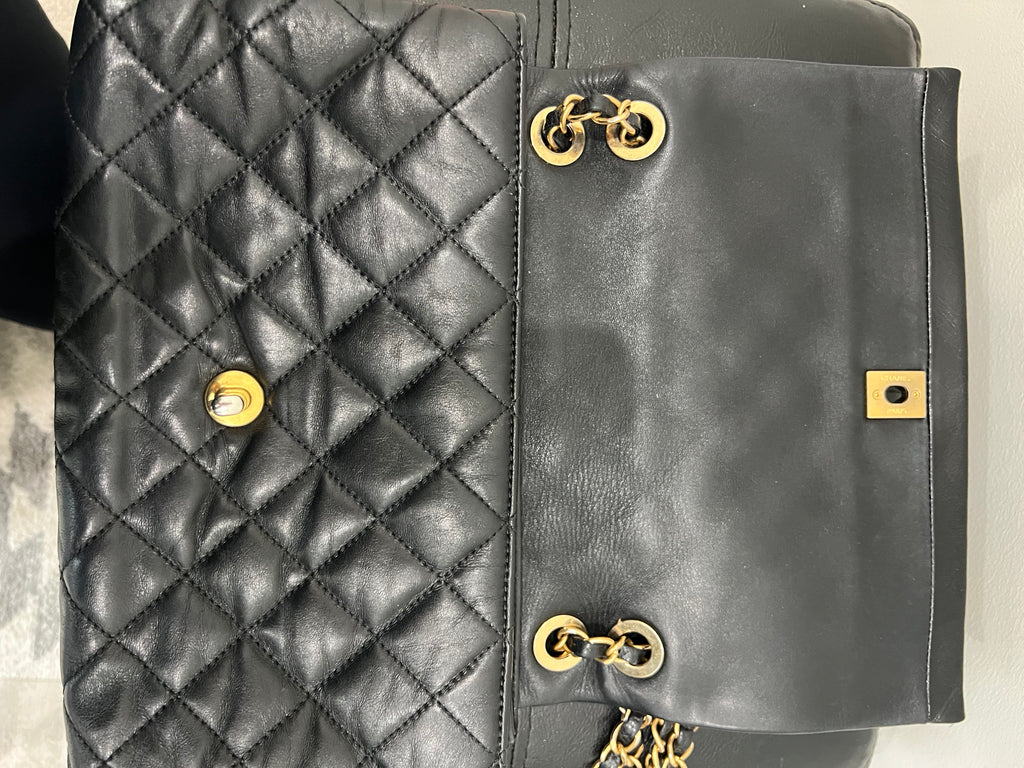 Chanel black single flap quilted handbag