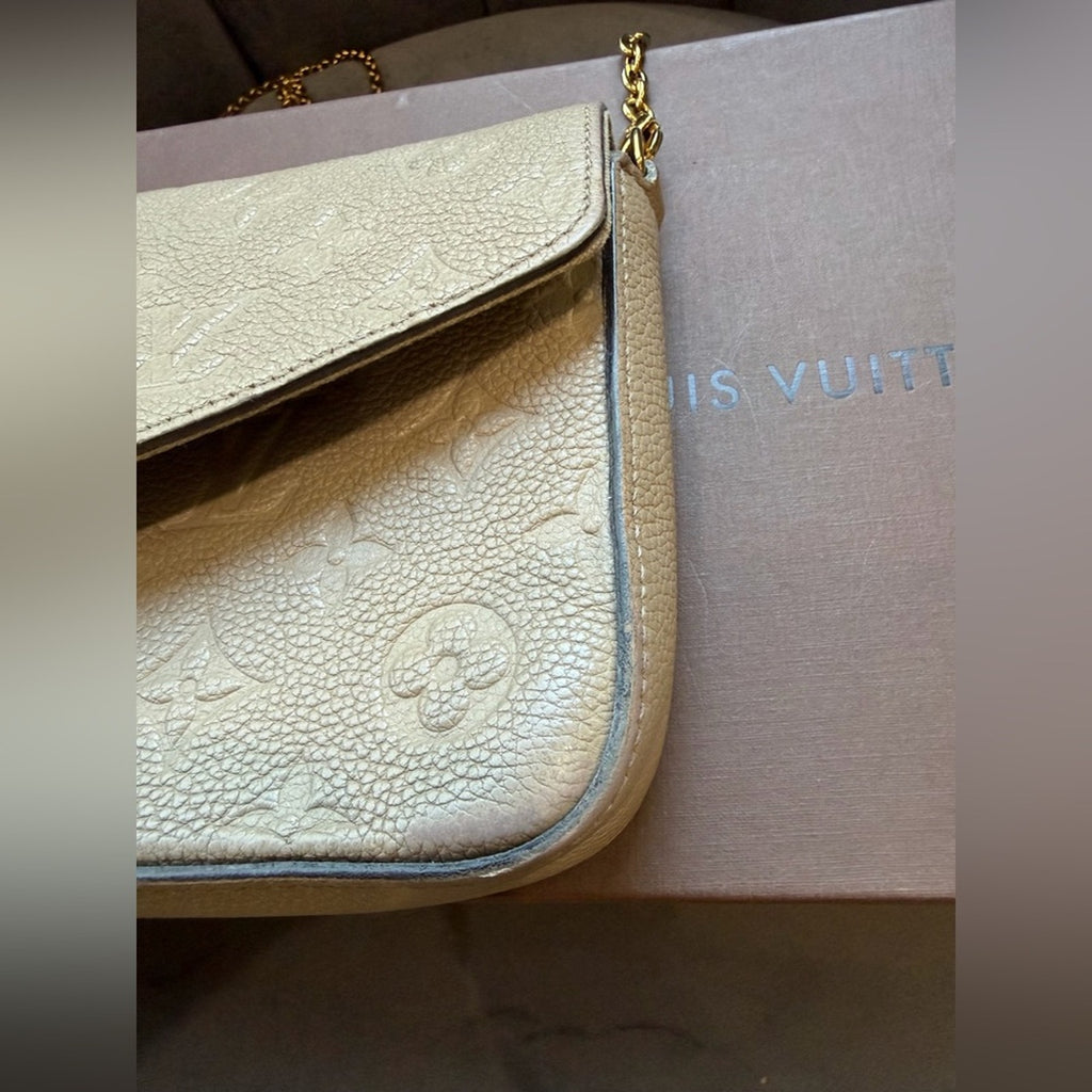 Louis Vuitton Empreinte Pochette Crossbody Bag Felicie Turtle Dove Tourterelle