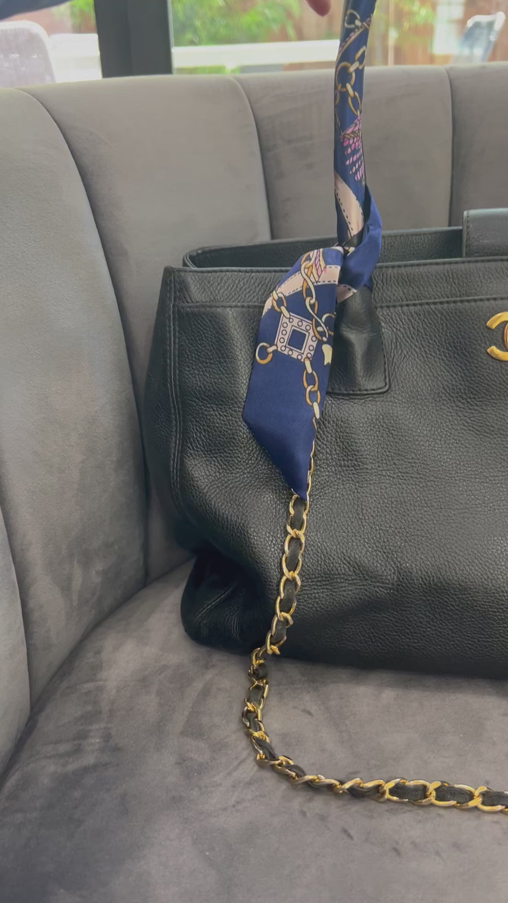 CHANEL Caviar Cerf Executive Tote bag