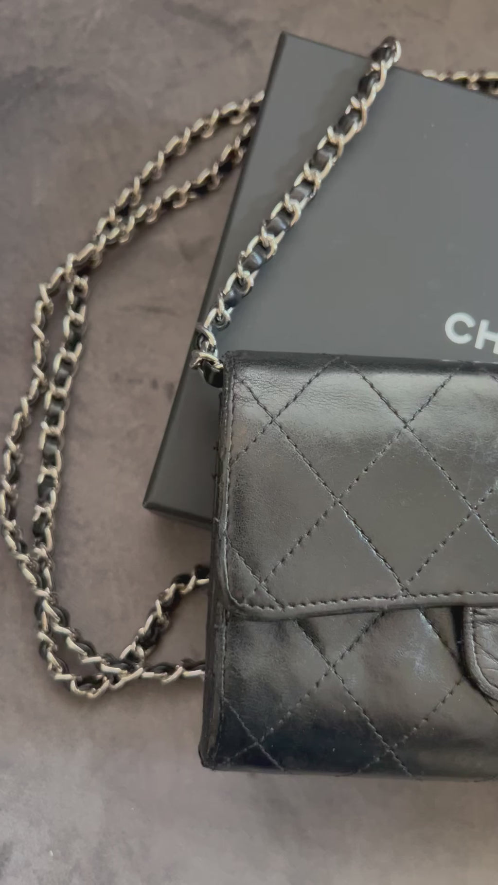 CHANEL Matelasse gusseted flap wallet on chain