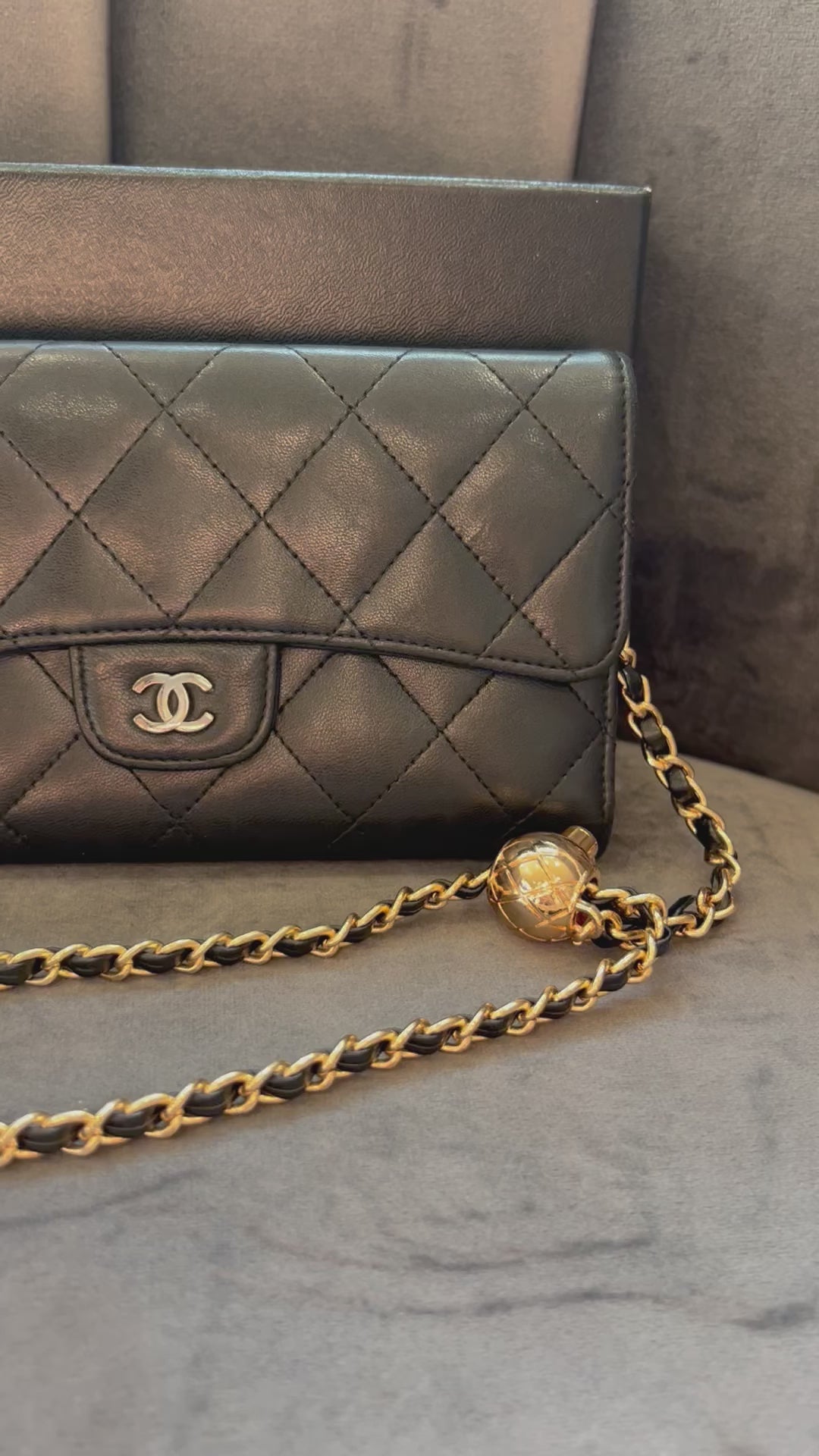 Matelasse quilted Chanel timeless wallet on chain
