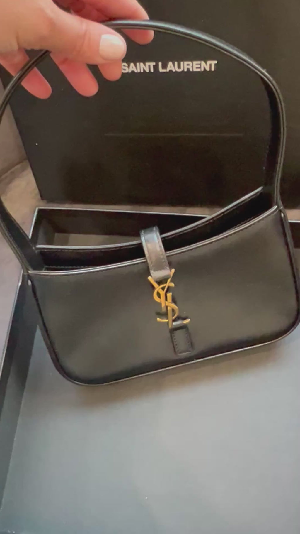 Yves Saint Laurent Le 5 A 7 Hobo Bag